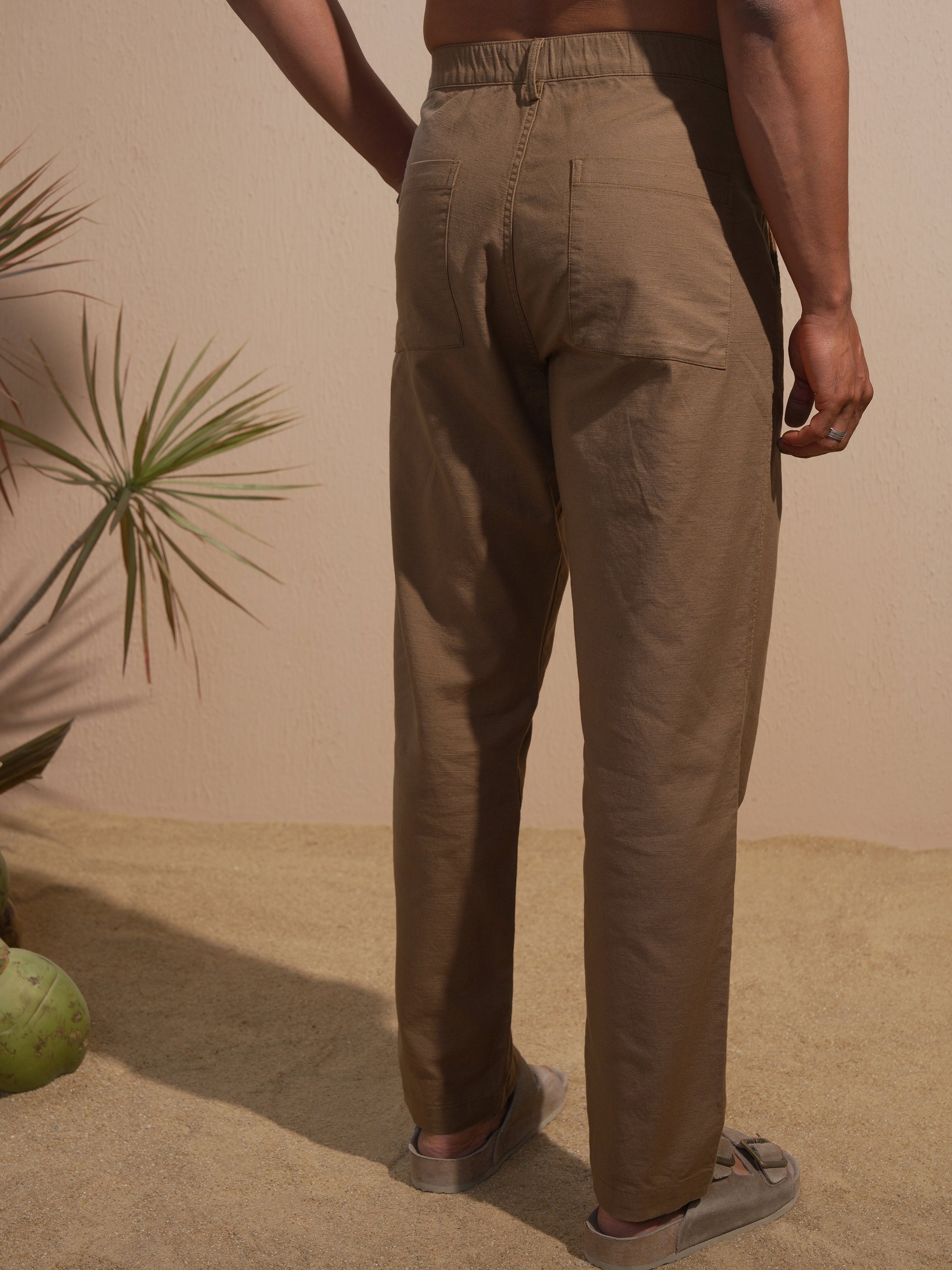 Highlander Men Brown Relaxed Fit Solid Casual Trouser - Brown - Image 3