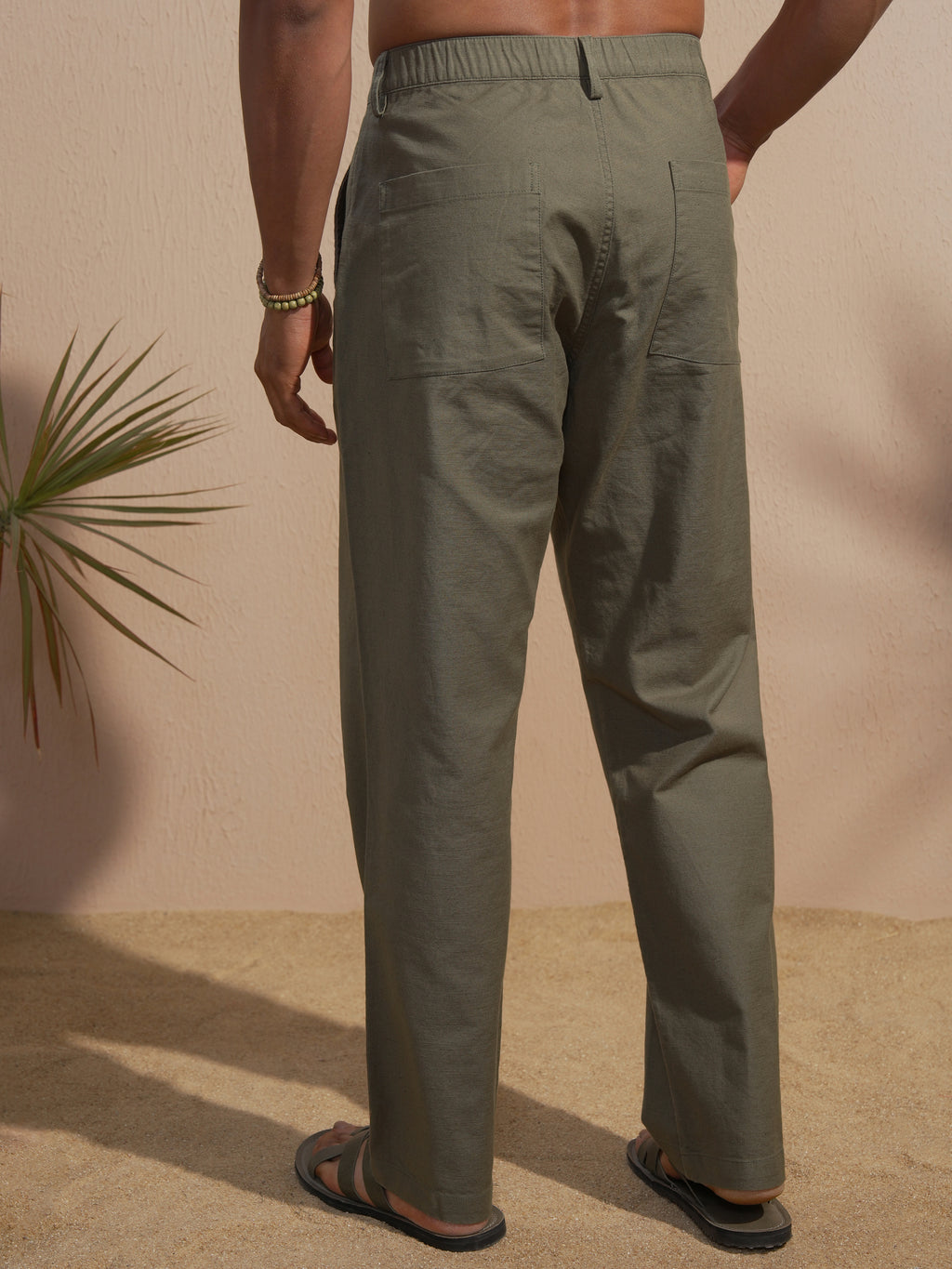 Highlander Men Olive Relaxed Fit Solid Casual Trouser - Olive - Image 3