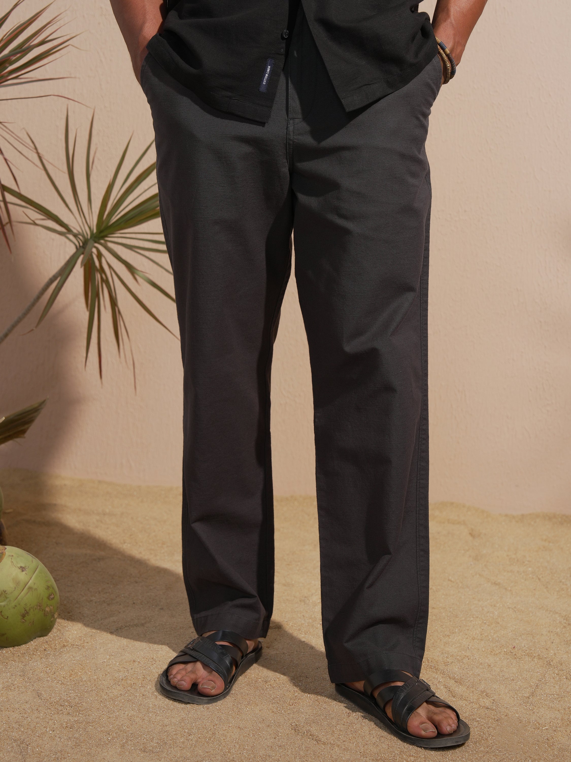 Highlander Men Black Relaxed Fit Solid Casual Trouser - Black - Image 1
