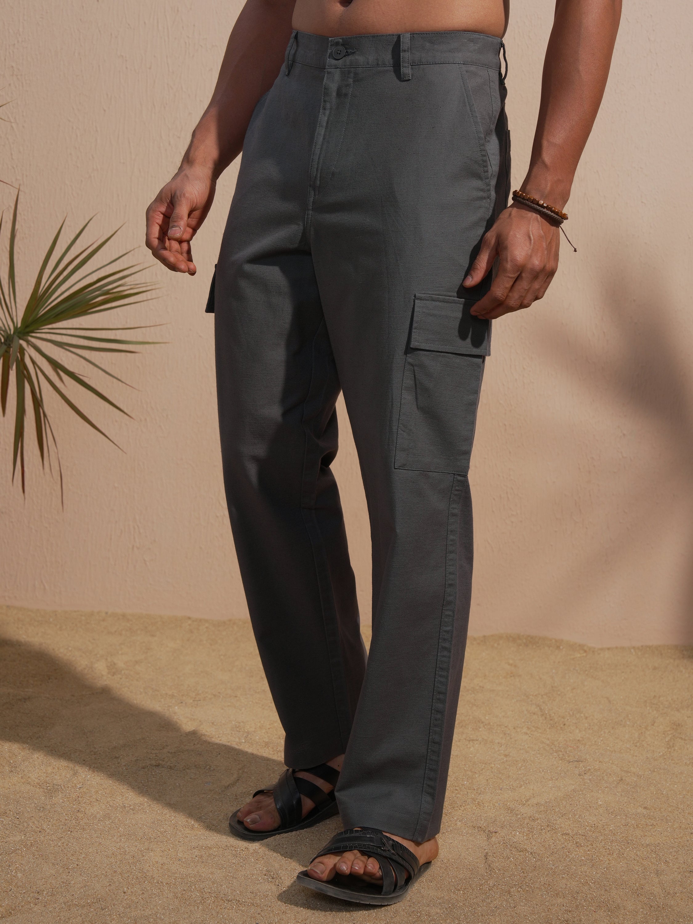 Highlander Men Grey Relaxed Fit Solid Cargo - Grey - Image 4