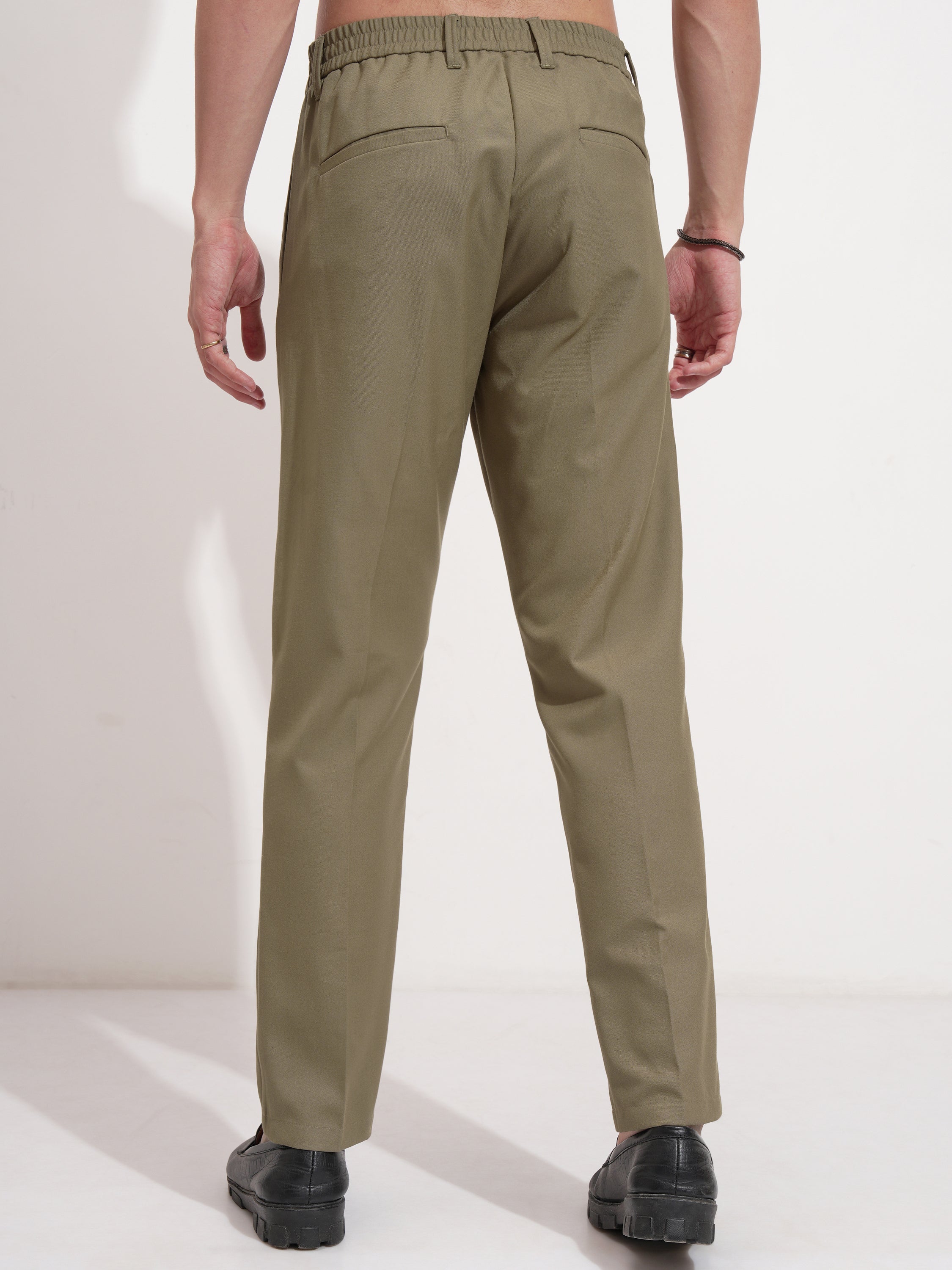 Highlander Men Green Slim Fit Solid Formal Trouser - Green - Image 3
