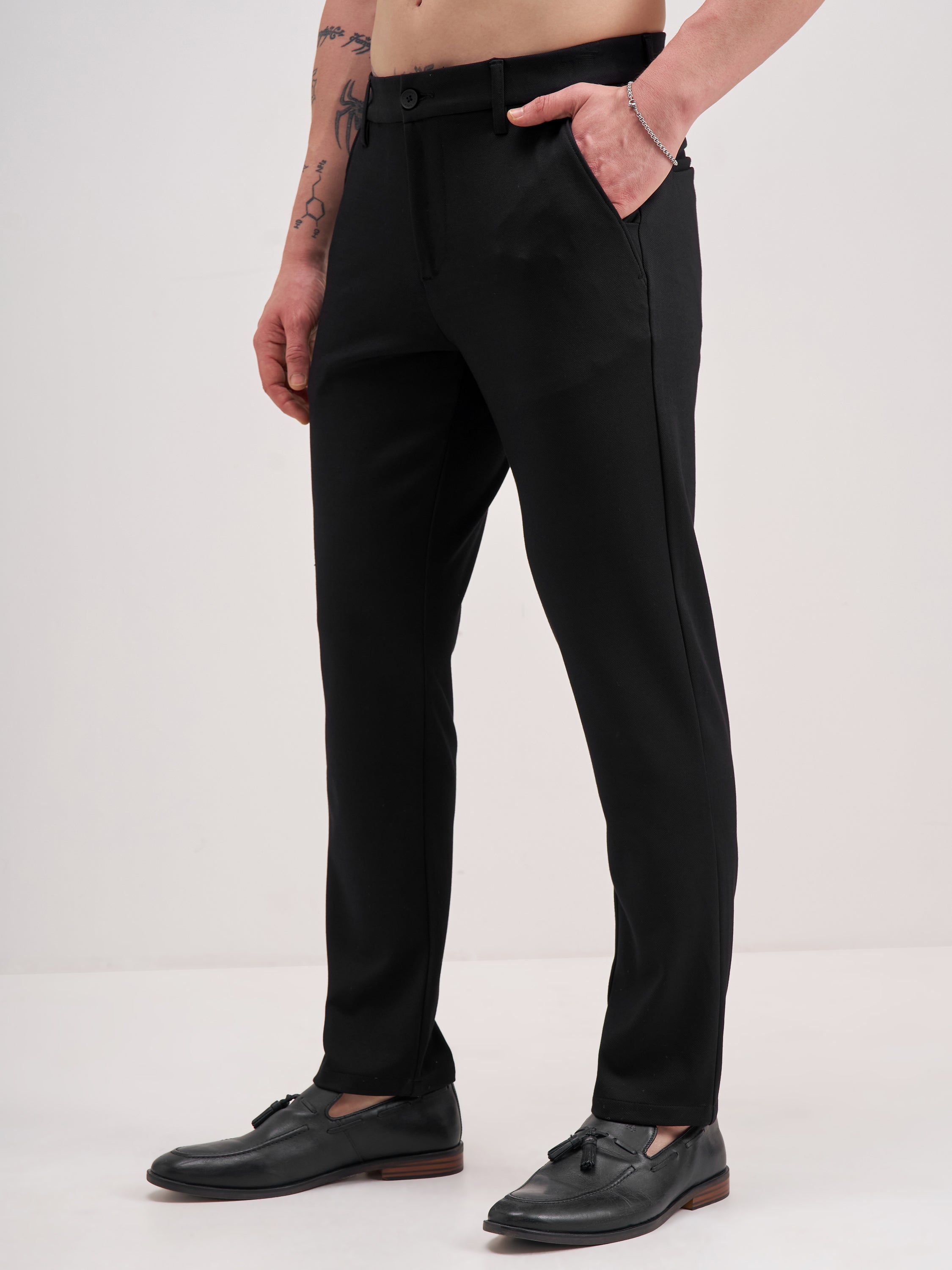 Highlander Men Black Slim Fit Solid Formal Trouser - Black - Image 4