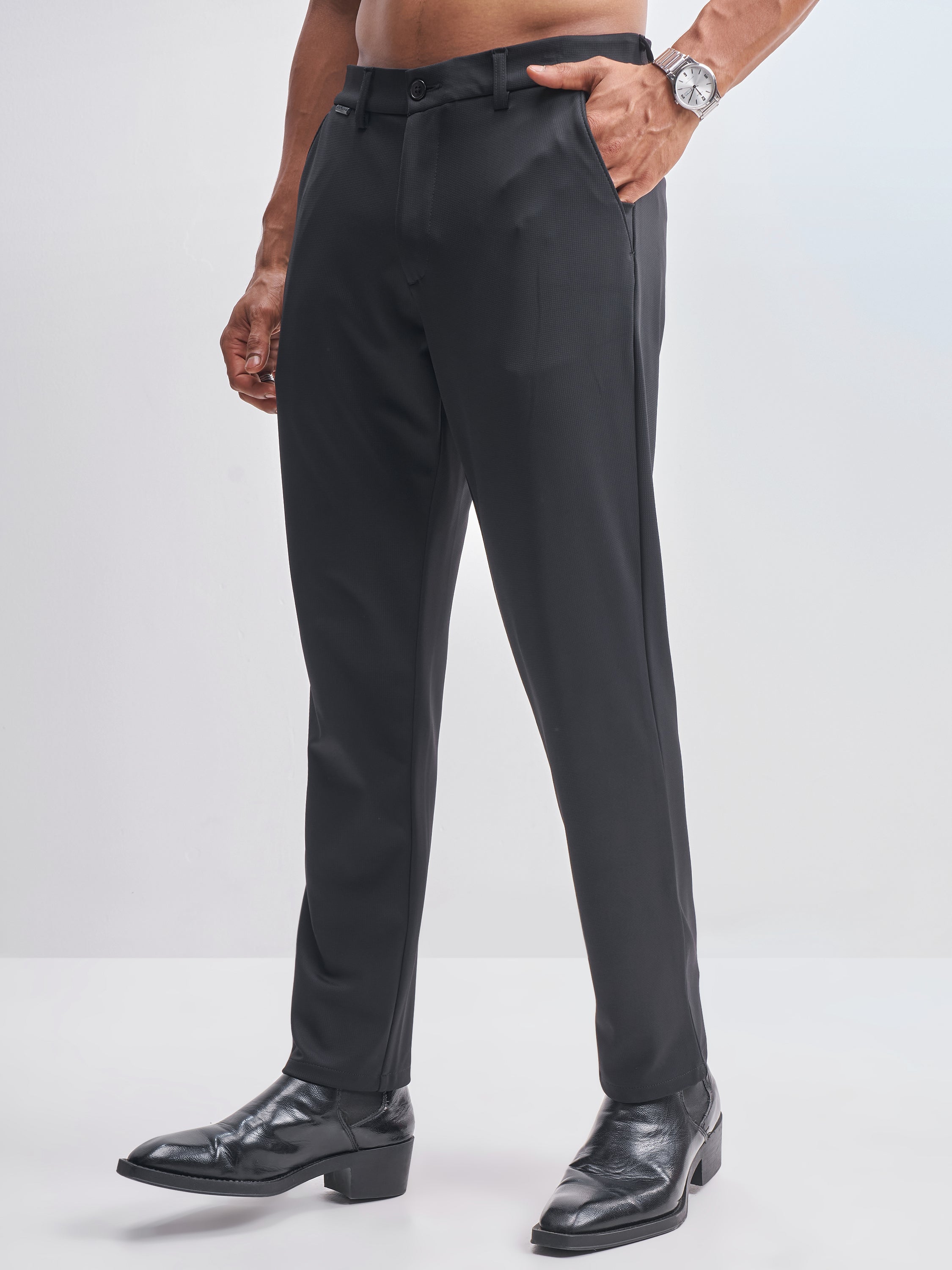 Highlander Men Black Slim Fit Solid Formal Trouser - Black - Image 4