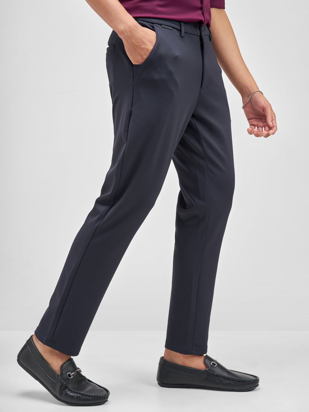 Highlander Men Navy Blue Slim Fit Solid Chinos - Navy Blue - Image 6