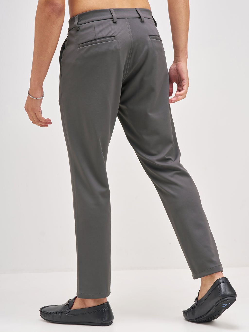 Highlander Men Charcoal Slim Fit Solid Chinos - Charcoal - Image 3