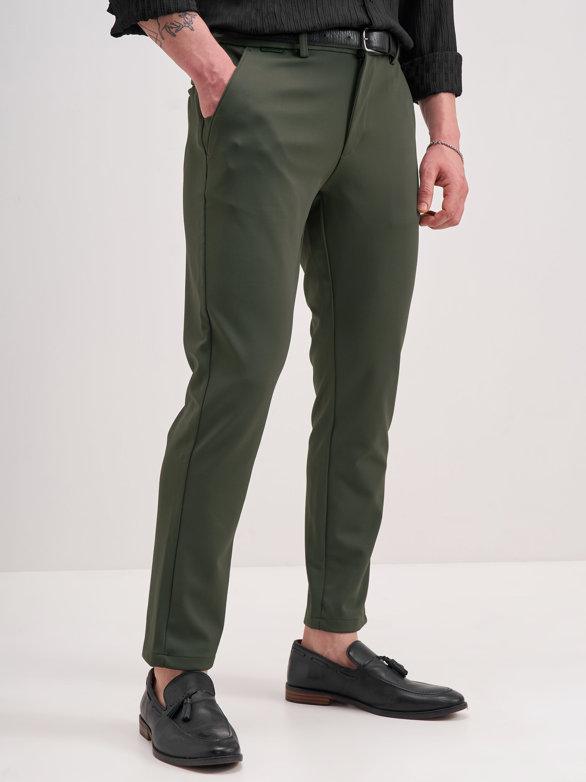 Highlander Men Green Slim Fit Solid Formal Trouser - Green - Image 6