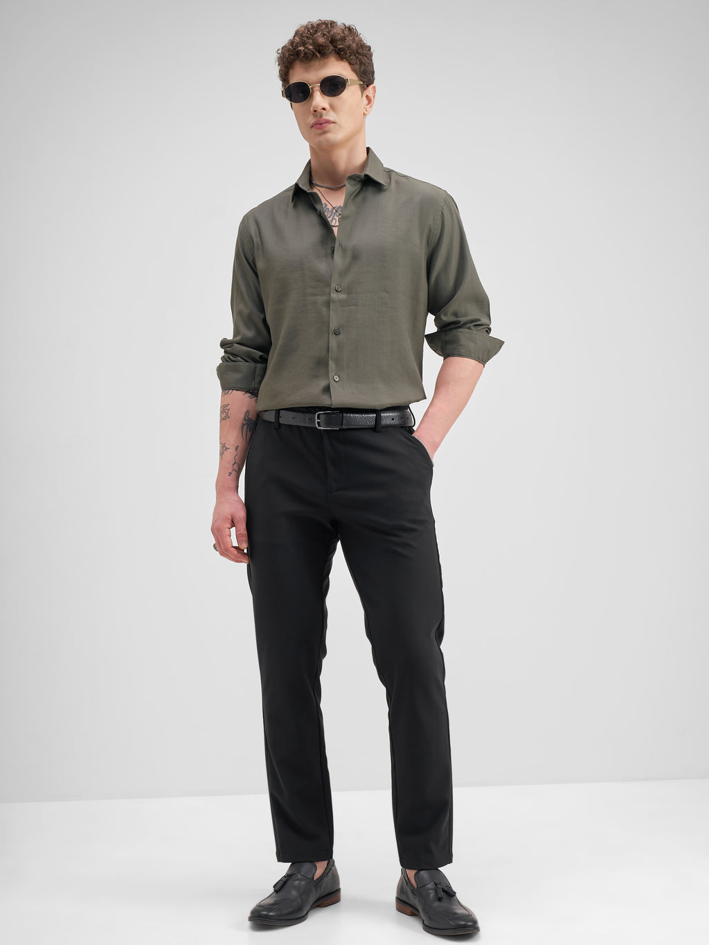 Highlander Men Black Slim Fit Solid Formal Trouser - Black - Image 2