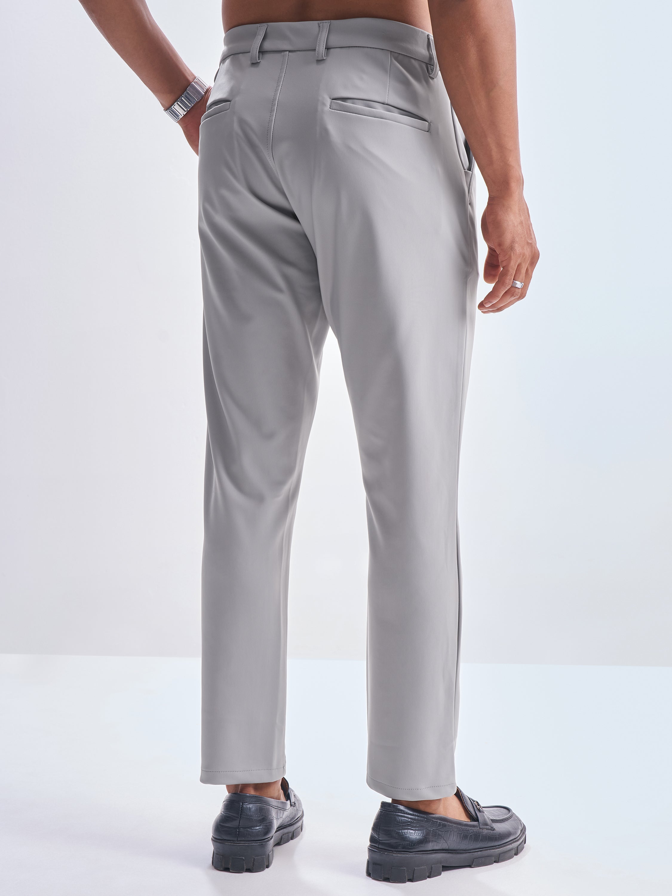 Highlander Men Grey Slim Fit Solid Formal Trouser - Grey - Image 3