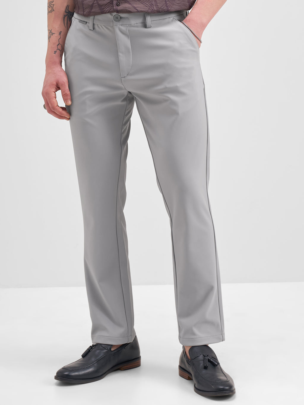 Highlander Men Grey Slim Fit Solid Formal Trouser - Grey - Image 1