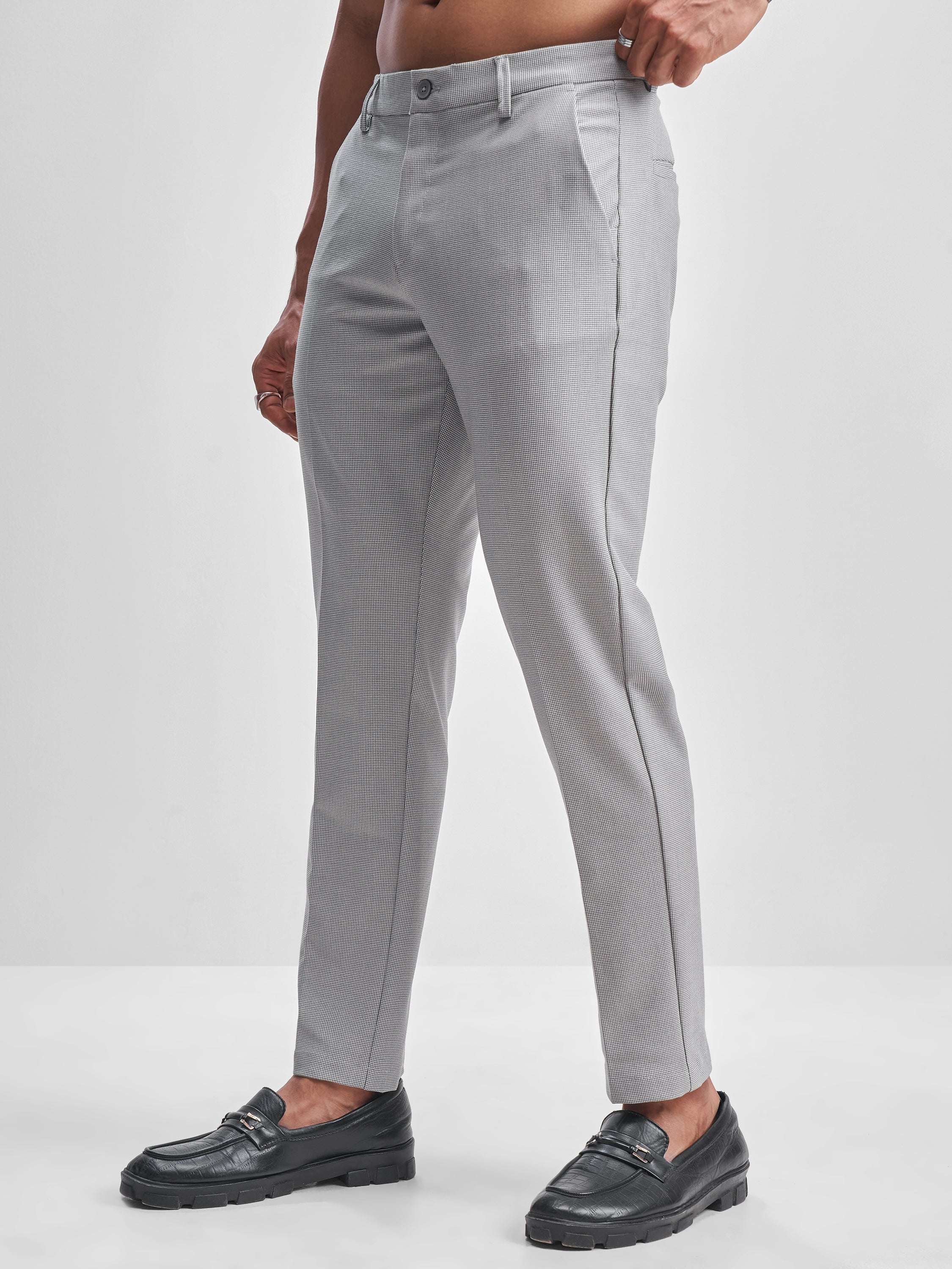 Highlander Men Grey Slim Fit Checked Formal Trouser - Grey - Image 4