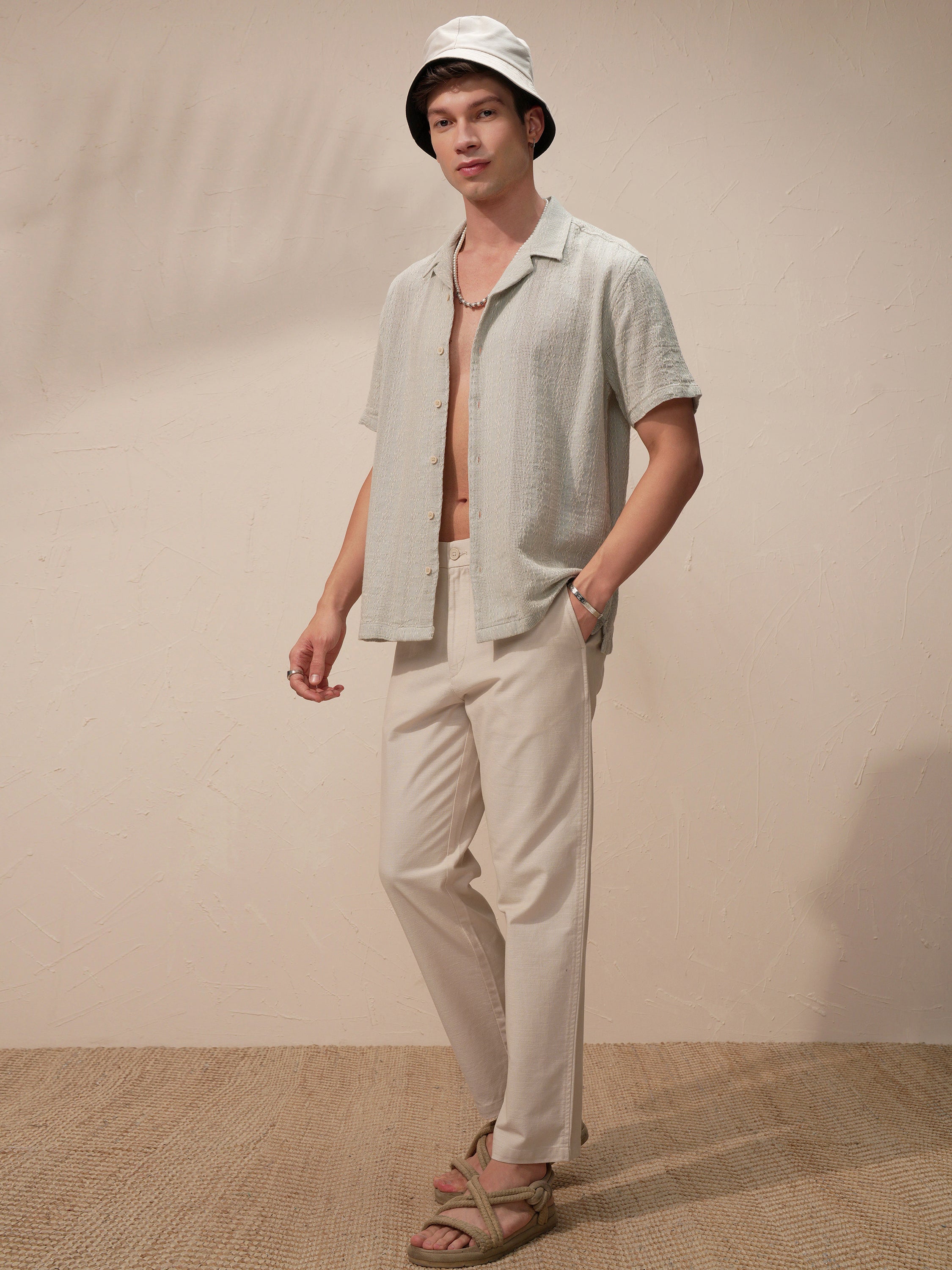 Highlander Men Beige Relaxed Fit Solid Casual Trouser - Beige - Image 2