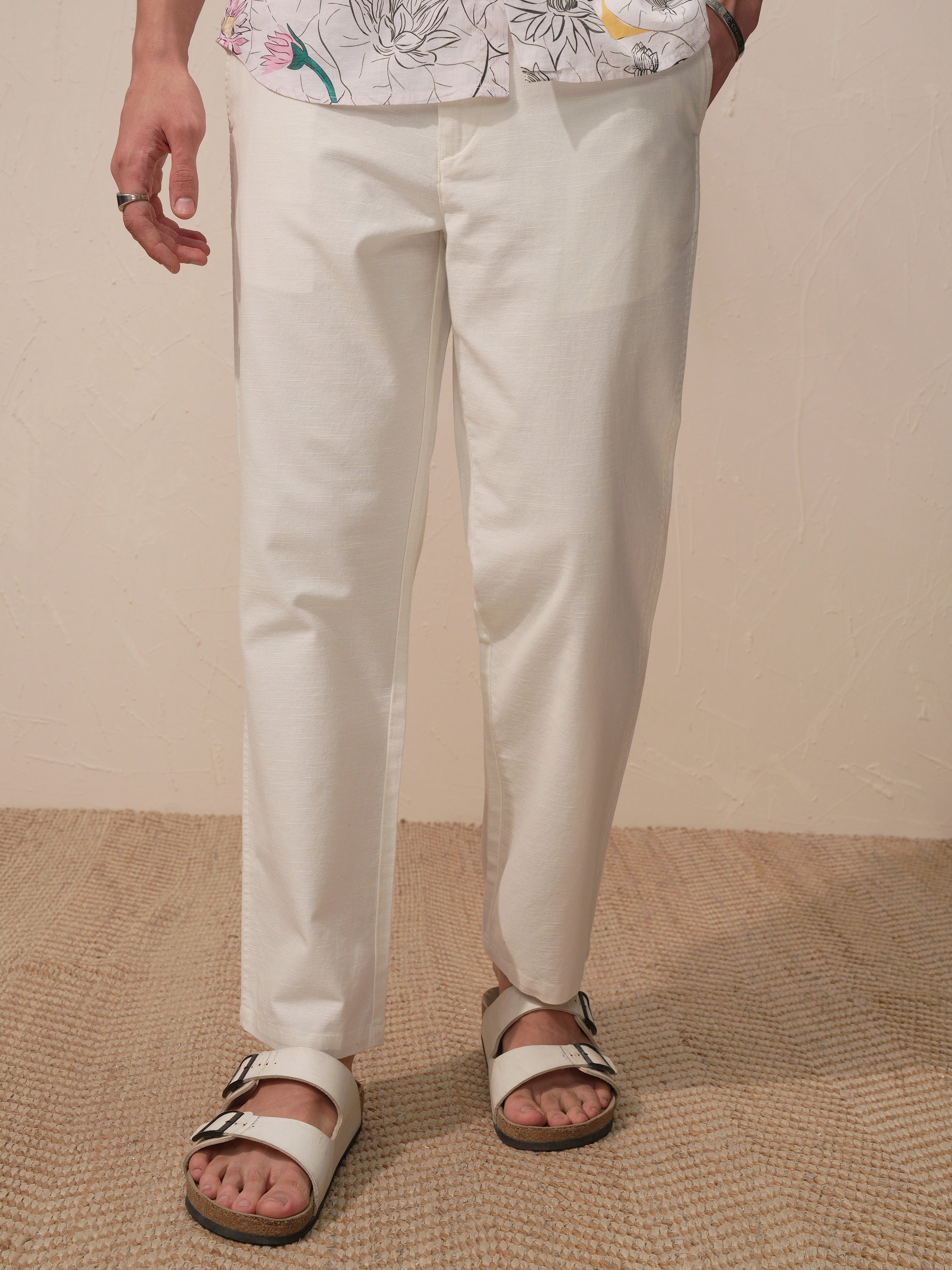 Highlander Men White Relaxed Fit Solid Casual Trouser - White - Image 1