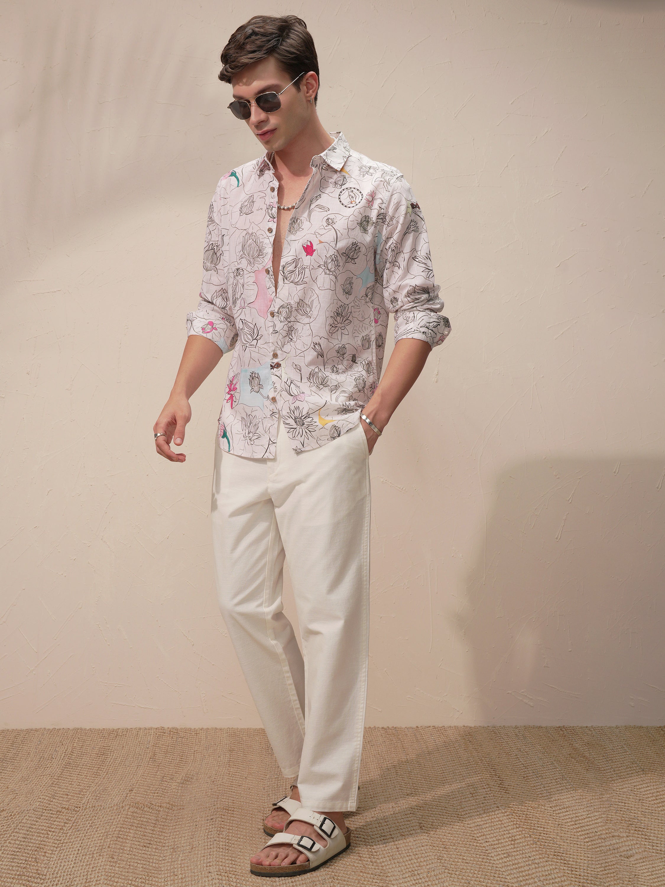 Highlander Men White Relaxed Fit Solid Casual Trouser - White - Image 2