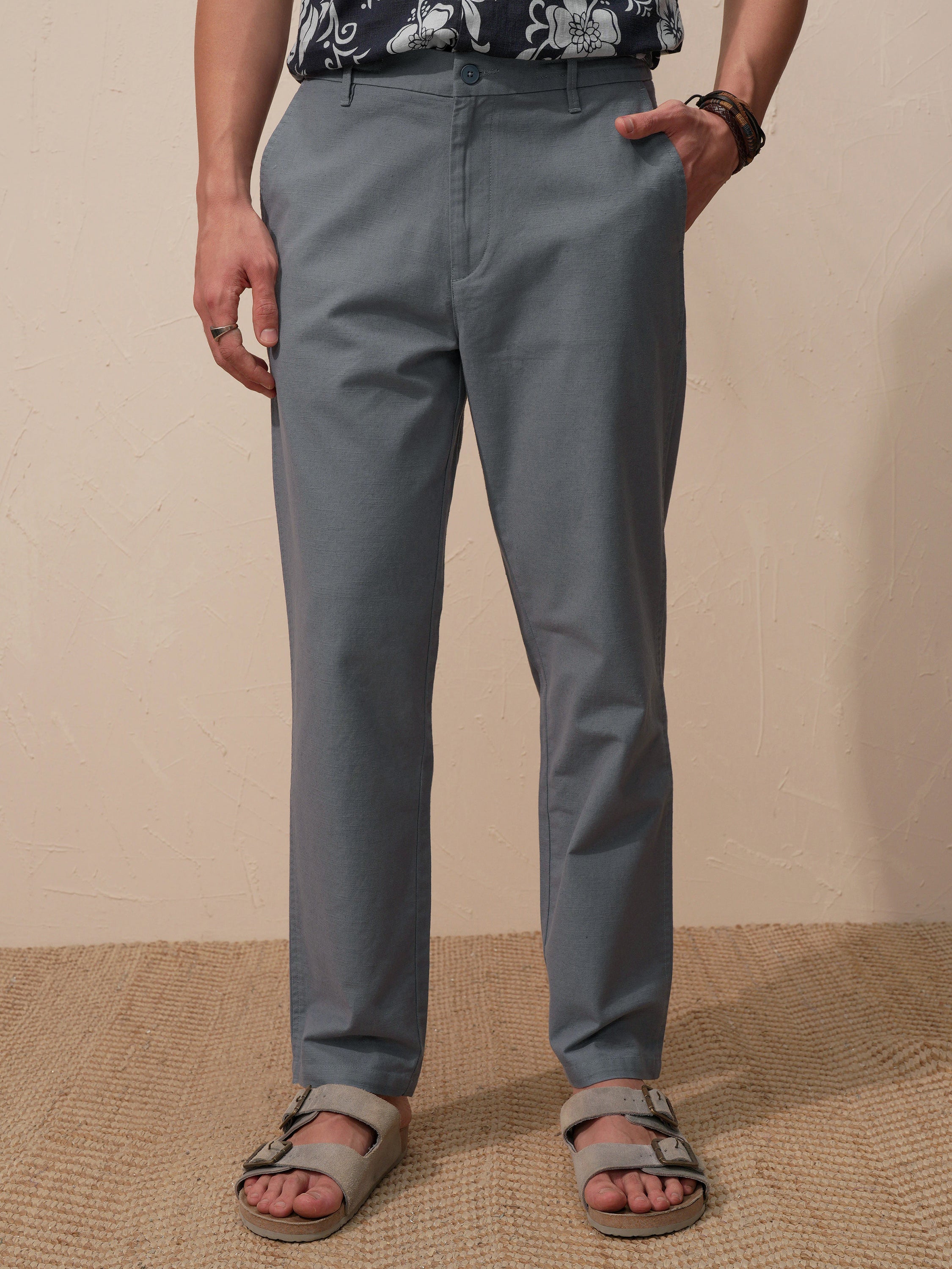 Highlander Men Grey Relaxed Fit Solid Casual Trouser - Grey - Image 1