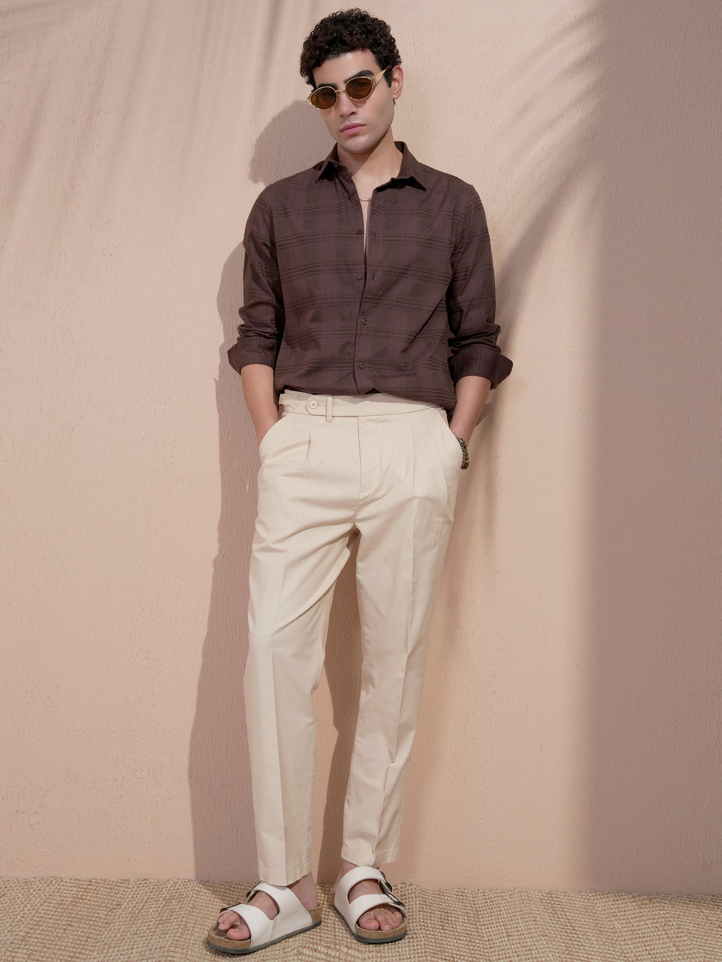 Highlander Men Off White Relaxed Fit Solid Casual Trouser - Off White - Image 2