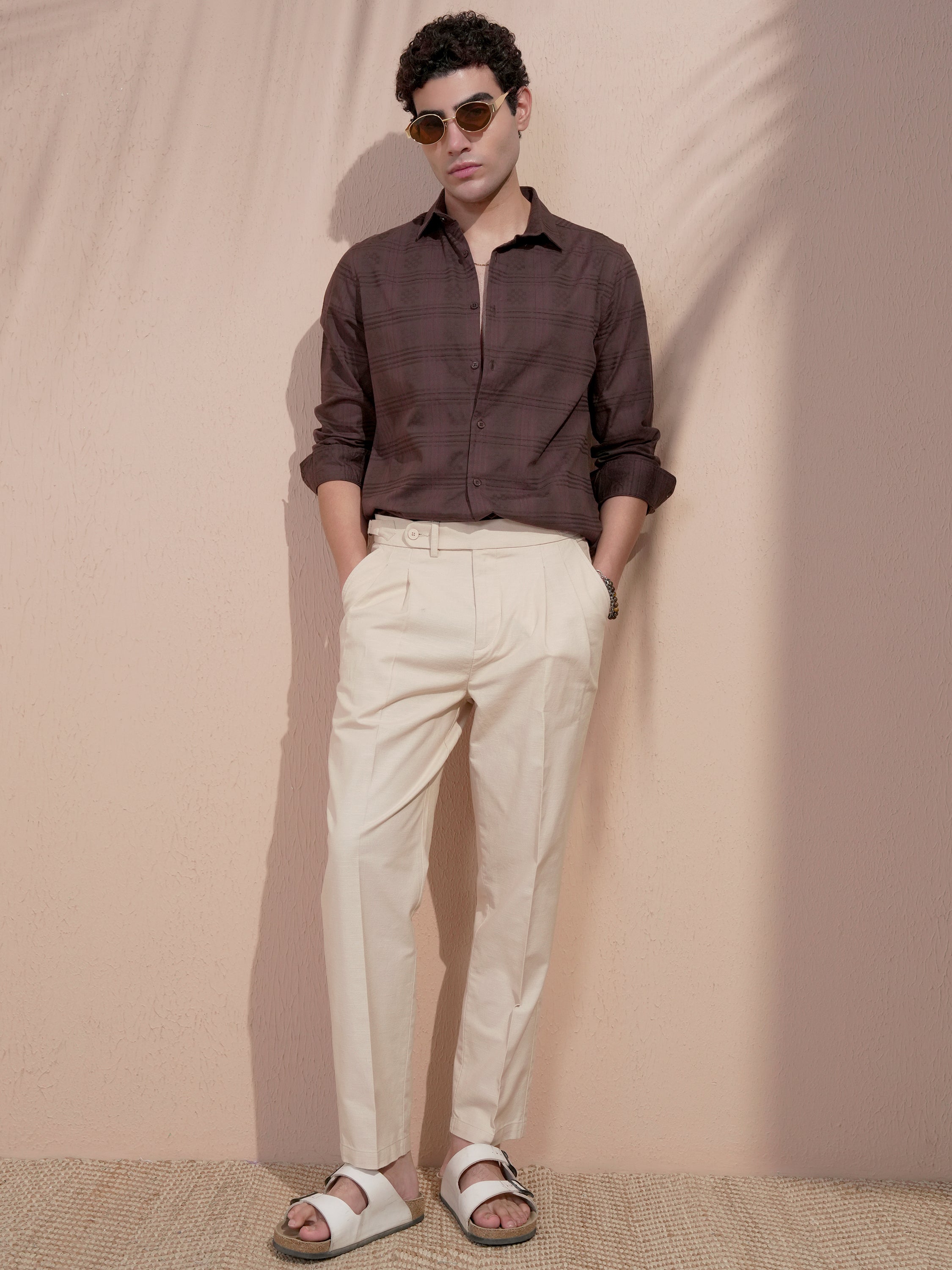 Highlander Men Off White Relaxed Fit Solid Casual Trouser - Off White - Image 2