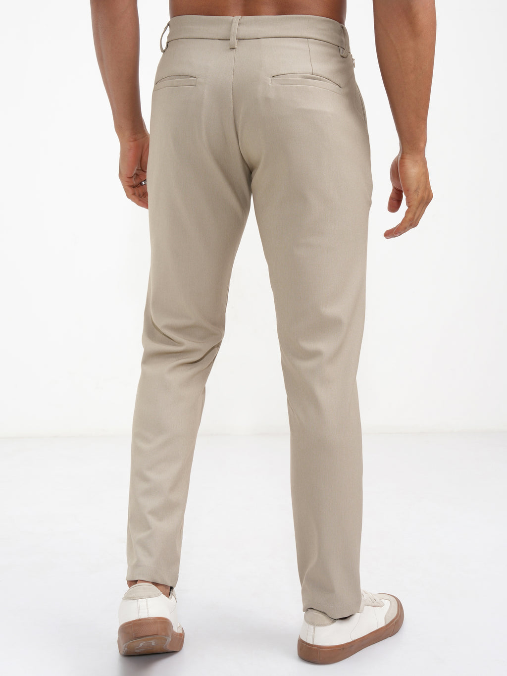 Highlander Men Beige Slim Fit Solid Casual Trouser - Beige - Image 3