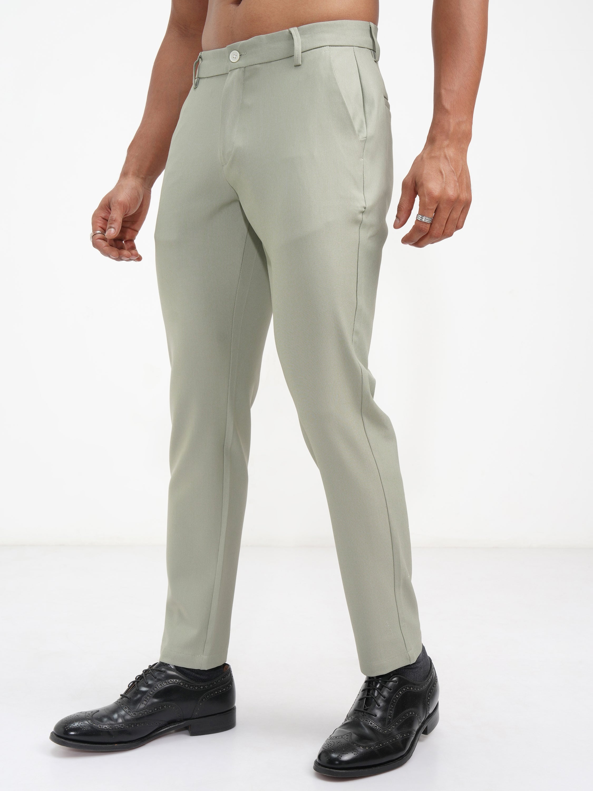 Highlander Men Green Slim Fit SOlid Casual Trouser - Green - Image 4