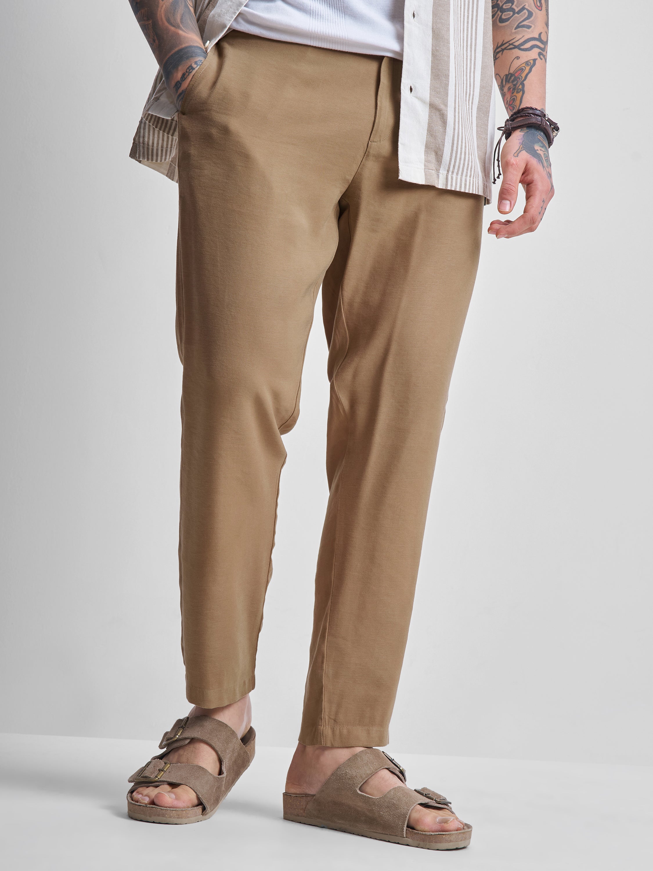 Highlander Men Brown Relaxed Fit Solid Regular Trousers - Brown - Image 1