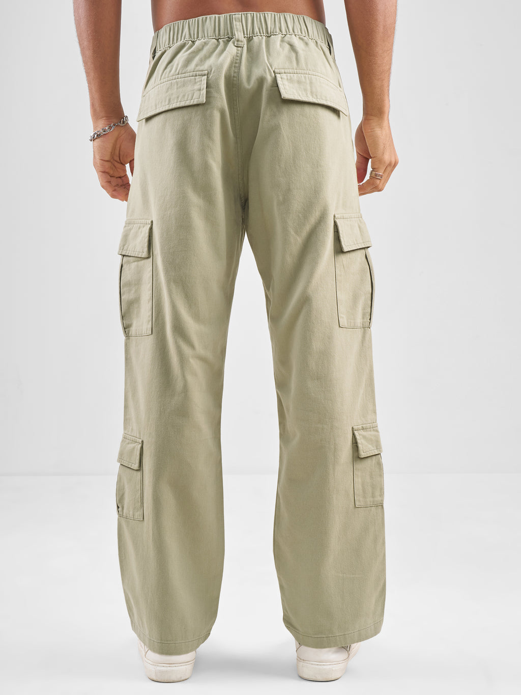 Highlander Men Beige Straight Fit Solid Cargos - Beige - Image 3