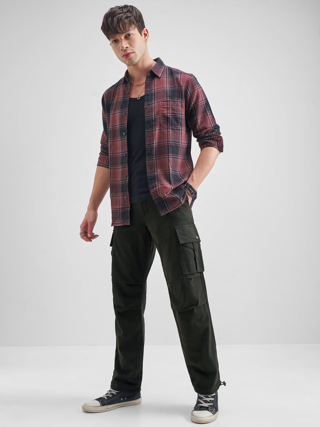 Highlander Men Black Straight Fit Solid Cargos - Black - Image 2