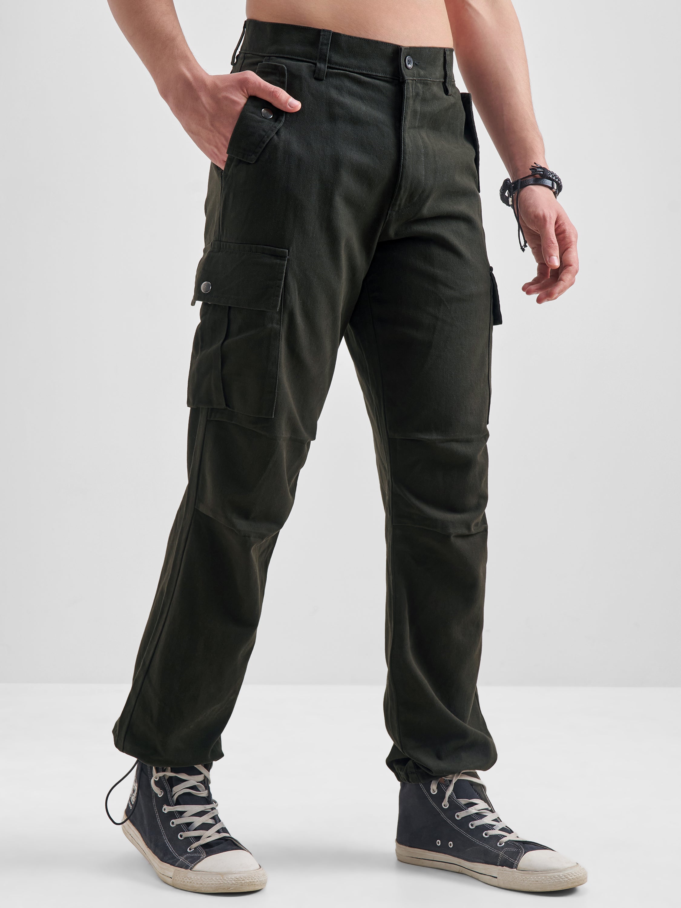 Highlander Men Black Straight Fit Solid Cargos - Black - Image 6