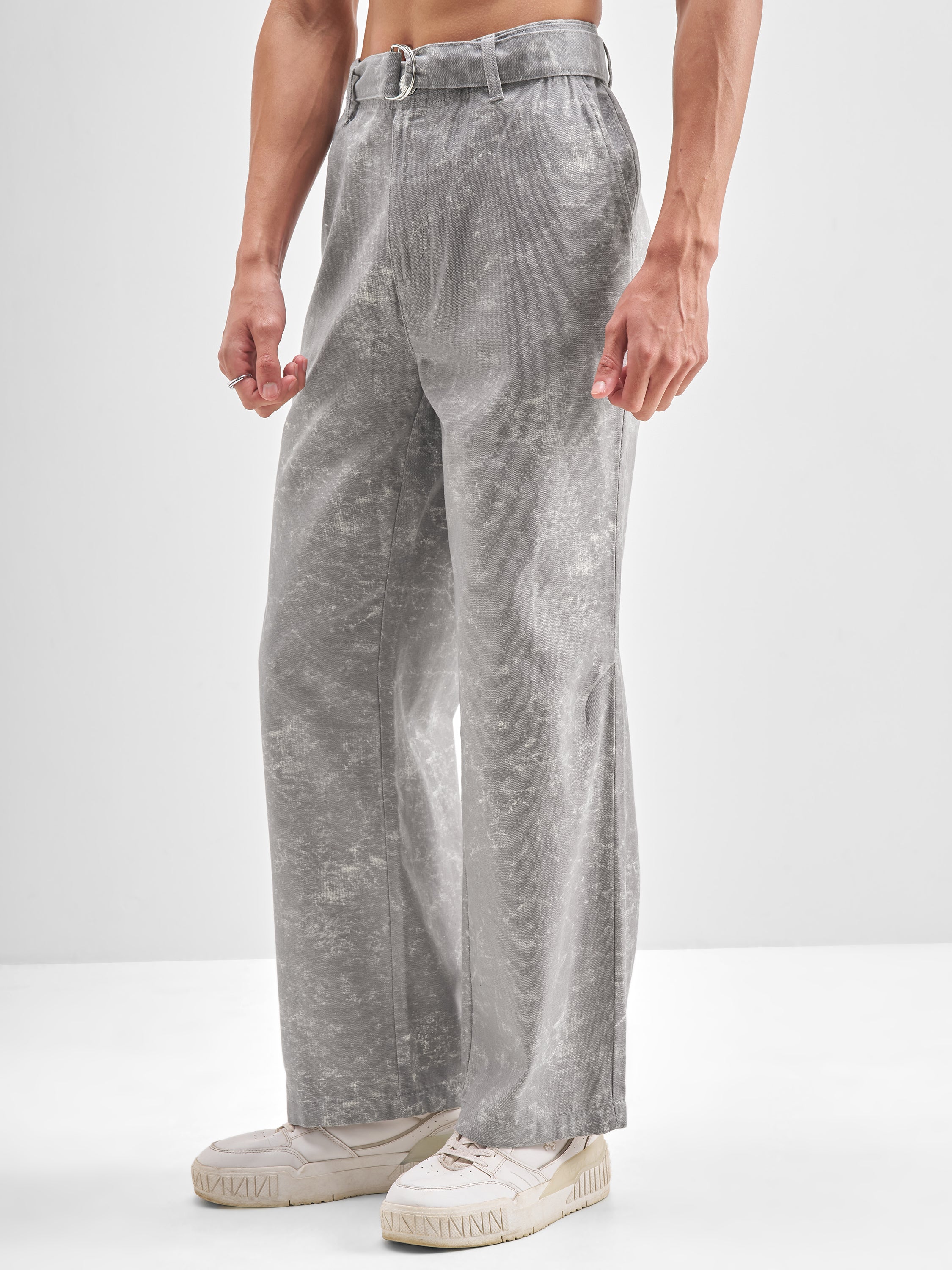 Highlander Men Grey Baggy Fit Printed Regular Trouser - Grey - Image 4