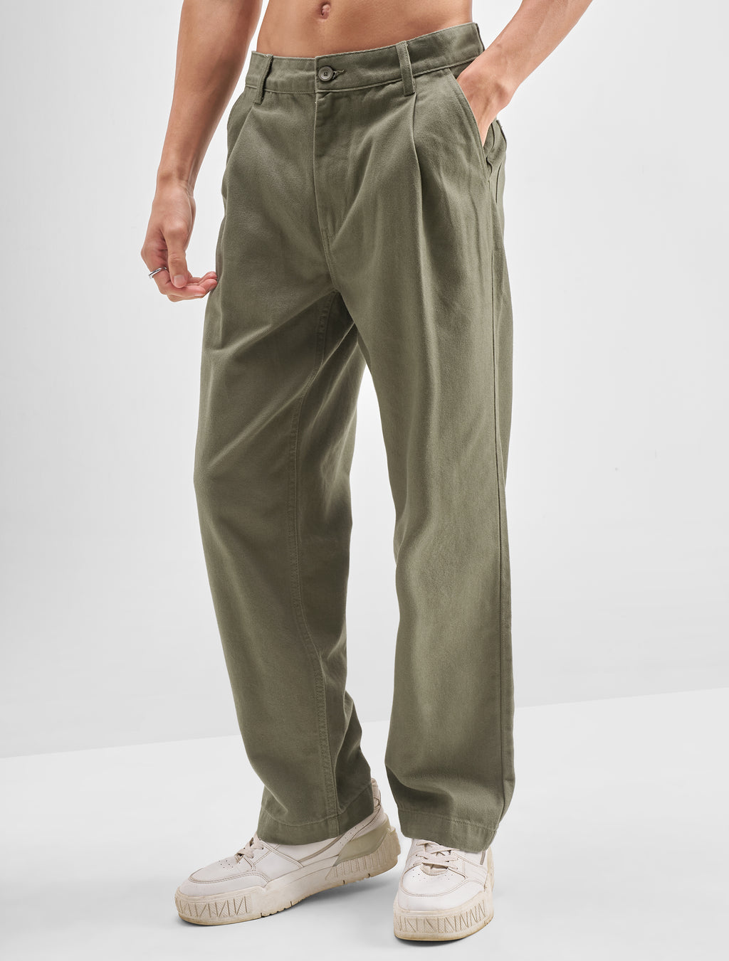 Highlander Men Olive Baggy Fit Solid Regular Trouser - Olive - Image 4