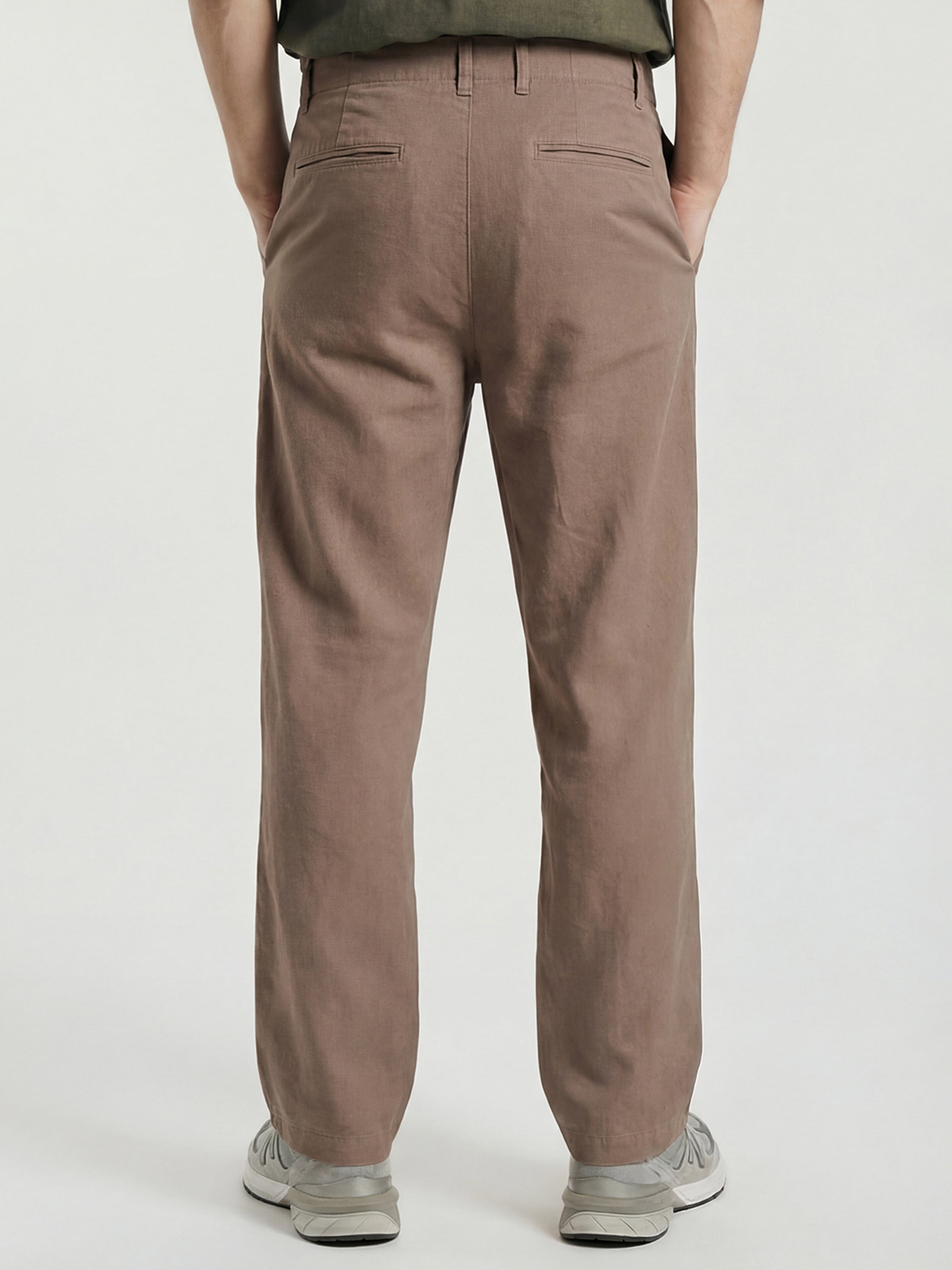 Highlander Men Brown Straight Fit Solid Chinos - Brown - Image 3