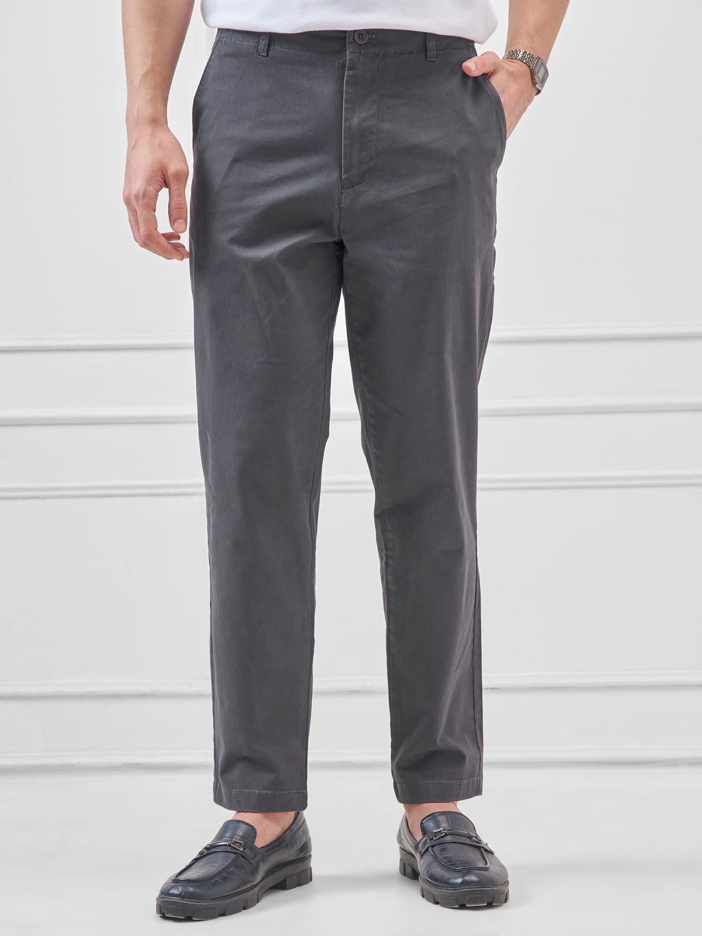 Highlander Men Black Relaxed Fit Solid Regular Trouser - Black - Image 1