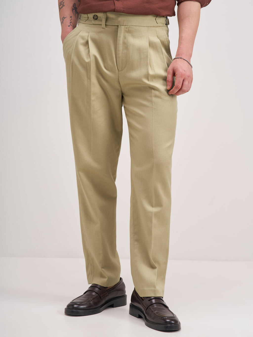 Highlander Men Taupe Tapered Fit Solid Regular Trouser - Taupe - Image 1