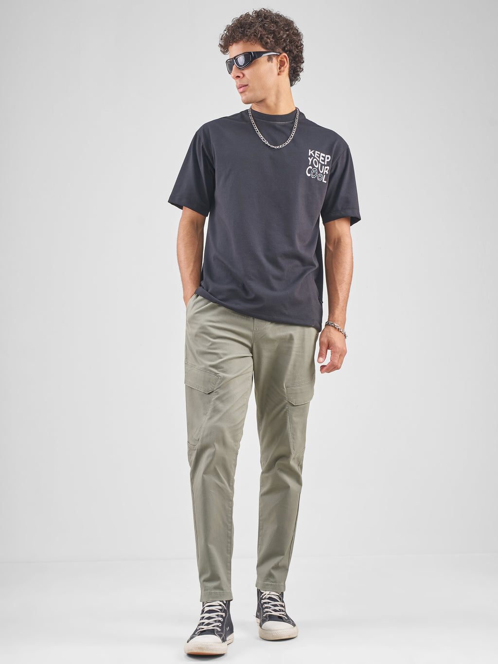 Highlander Men Green Slim Fit Solid Regular Trouser - Green - Image 2