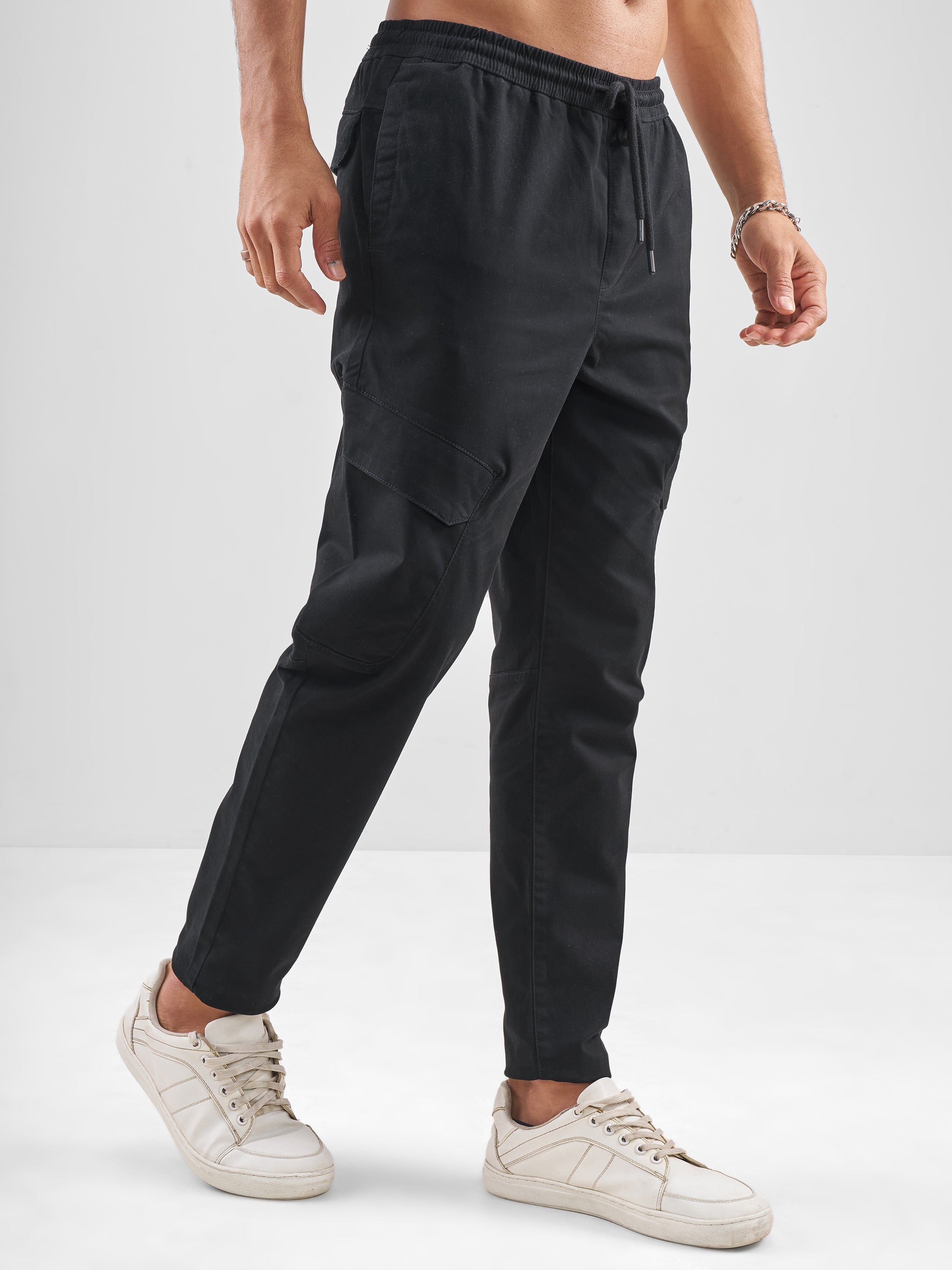 Highlander Men Black Slim Fit Solid Regular Trouser - Black - Image 6