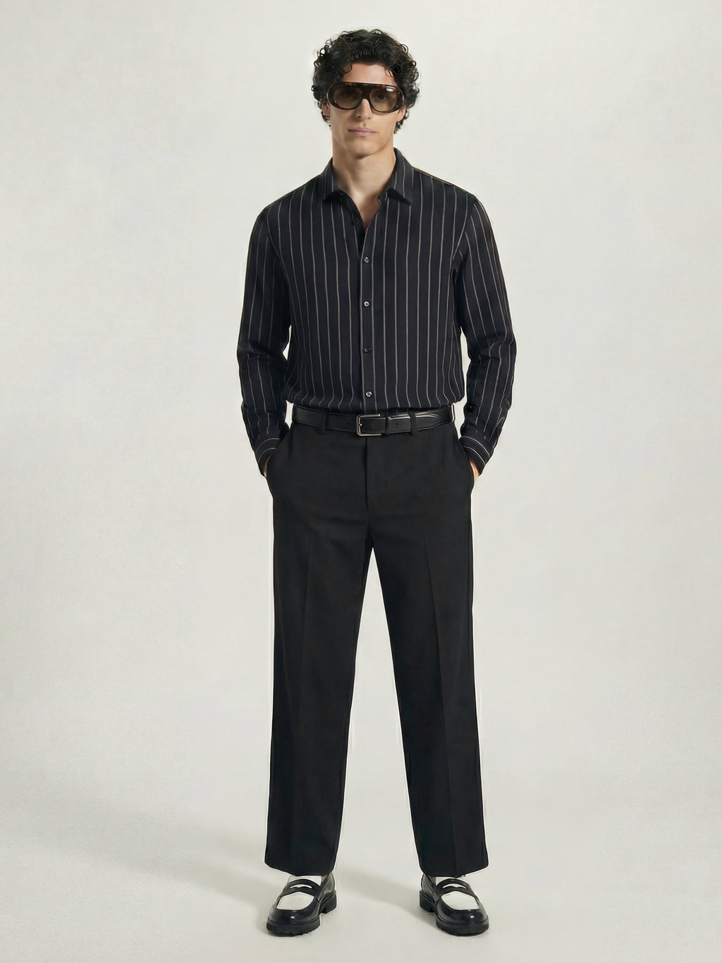 Highlander Men Black Relaxed Fit Solid Regular Trouser - Black - Image 2