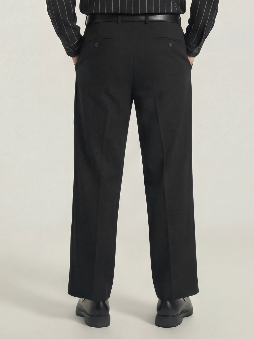 Highlander Men Black Relaxed Fit Solid Regular Trouser - Black - Image 3