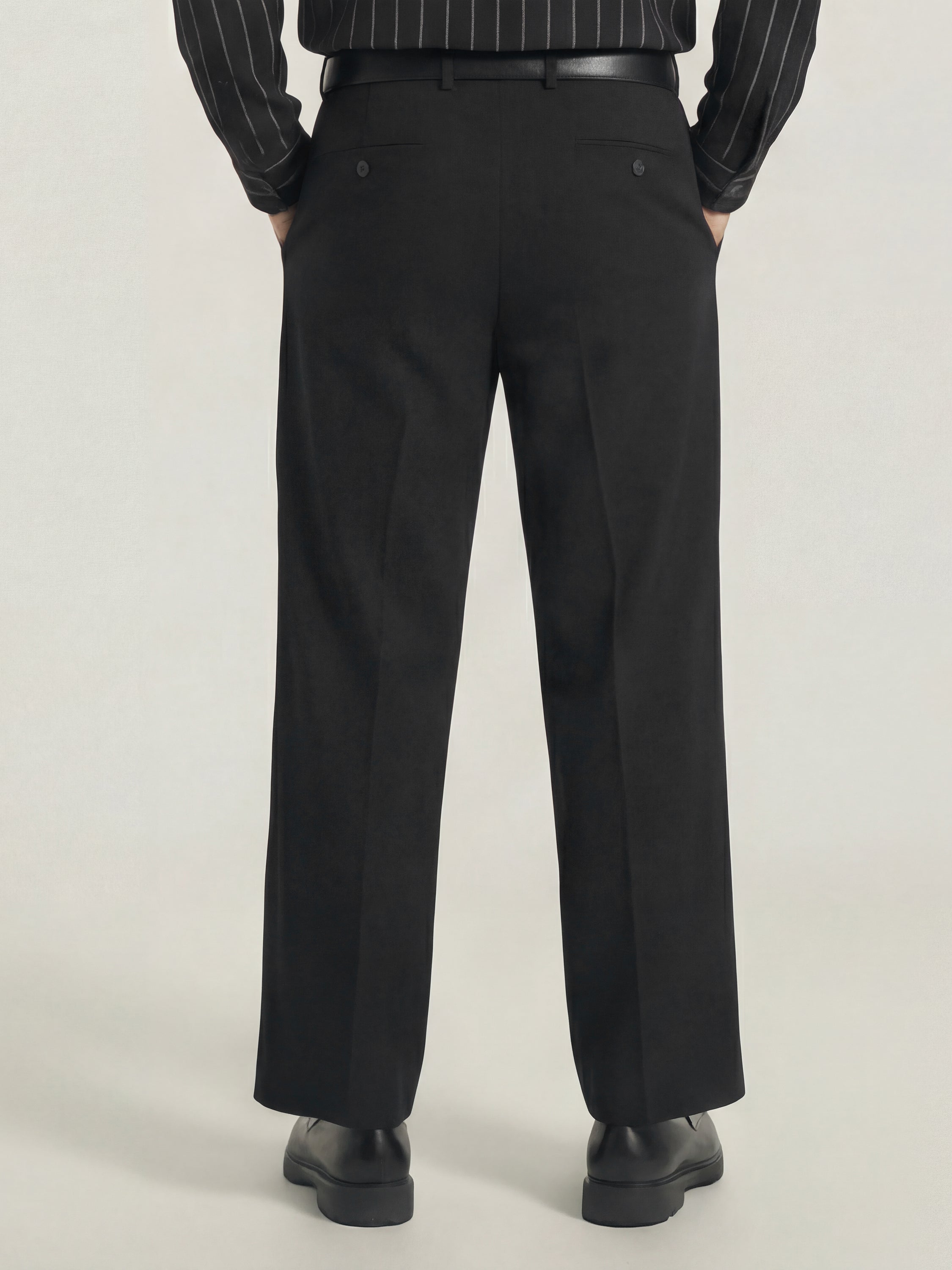 Highlander Men Black Relaxed Fit Solid Regular Trouser - Black - Image 3