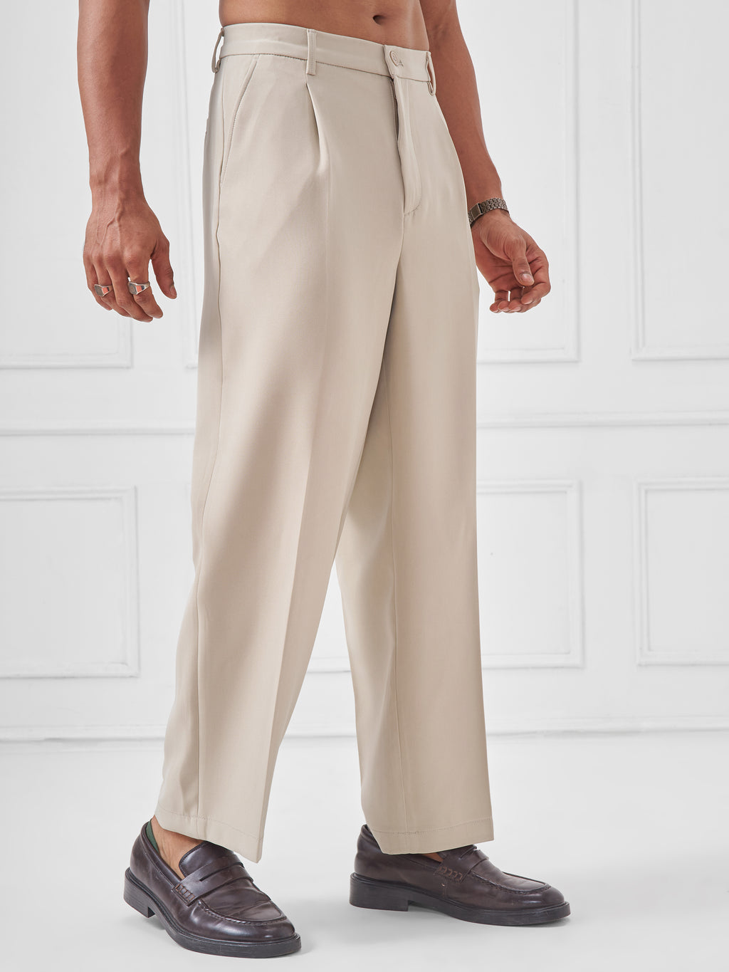 Highlander Men Beige Wide Leg Solid Regular Trouser - Beige - Image 6