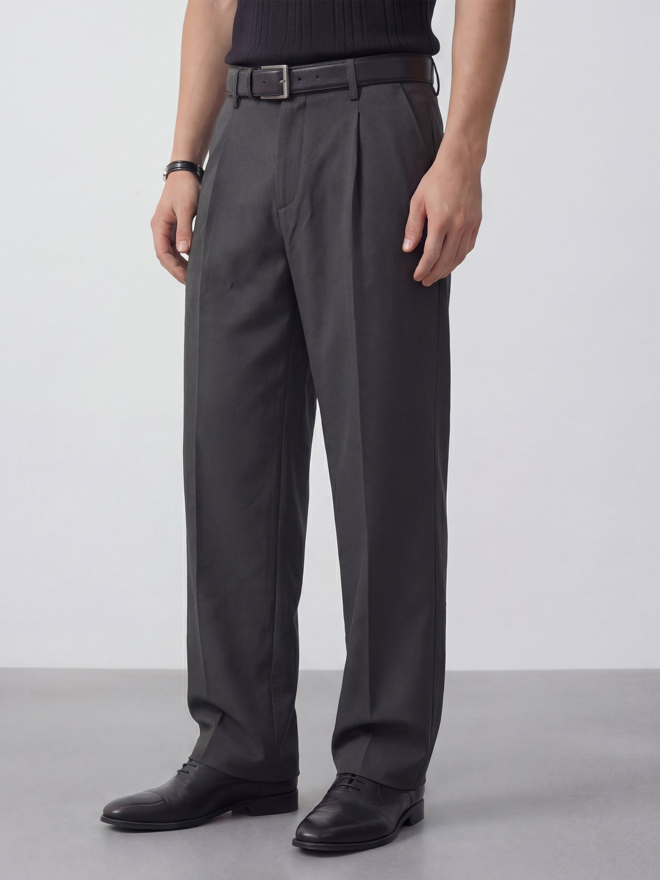 Highlander Men Grey Wide Leg Solid Regular Trouser - Grey - Image 4