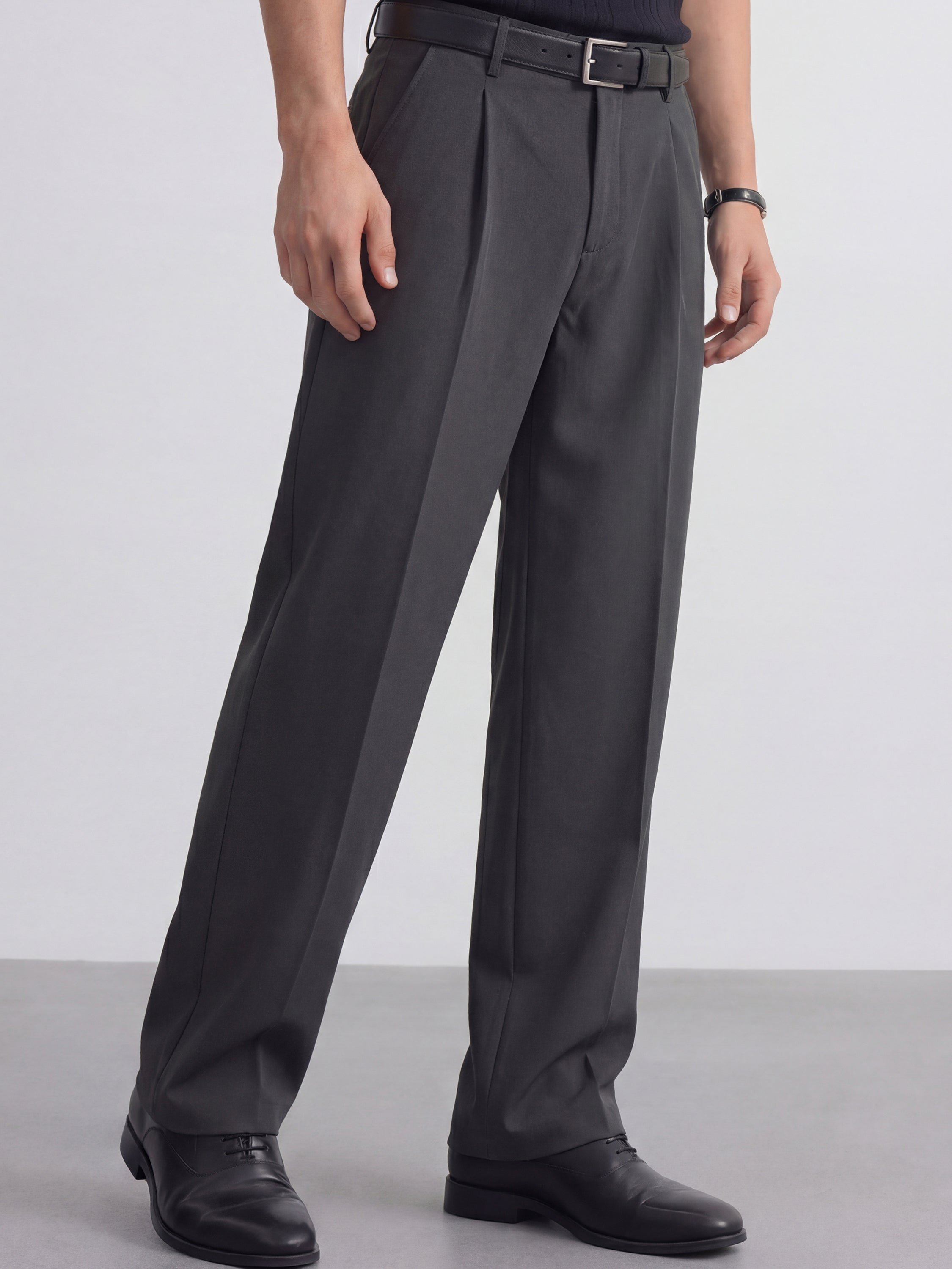 Highlander Men Grey Wide Leg Solid Regular Trouser - Grey - Image 6