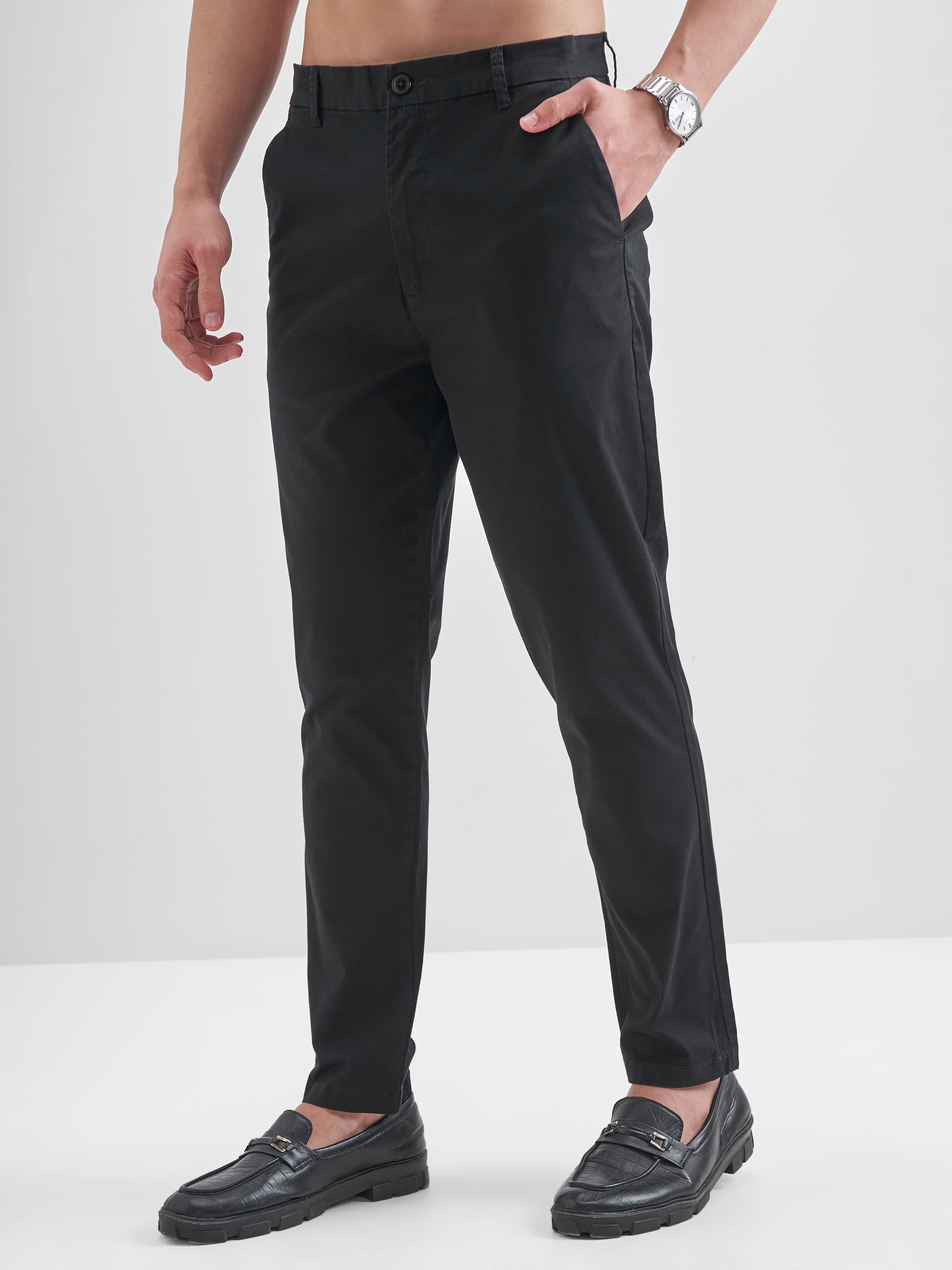Highlander Men Black Slim Fit Solid Regular Trouser - Black - Image 4
