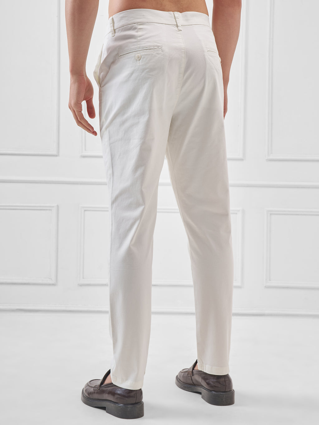 Highlander Men White Slim Fit Solid Regular Trouser - White - Image 3