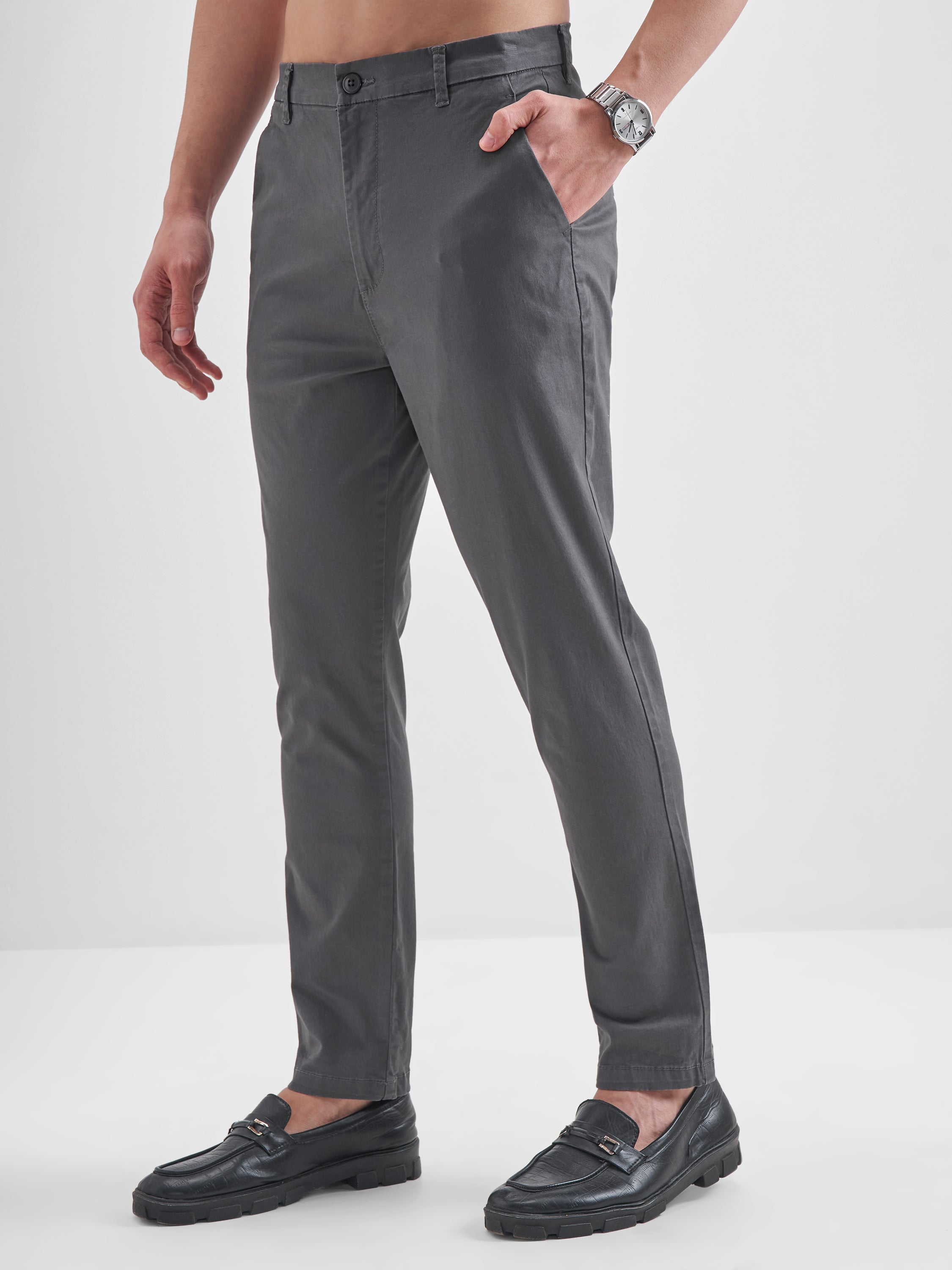 Highlander Men Grey Slim Fit Solid Regular Trouser - Grey - Image 4