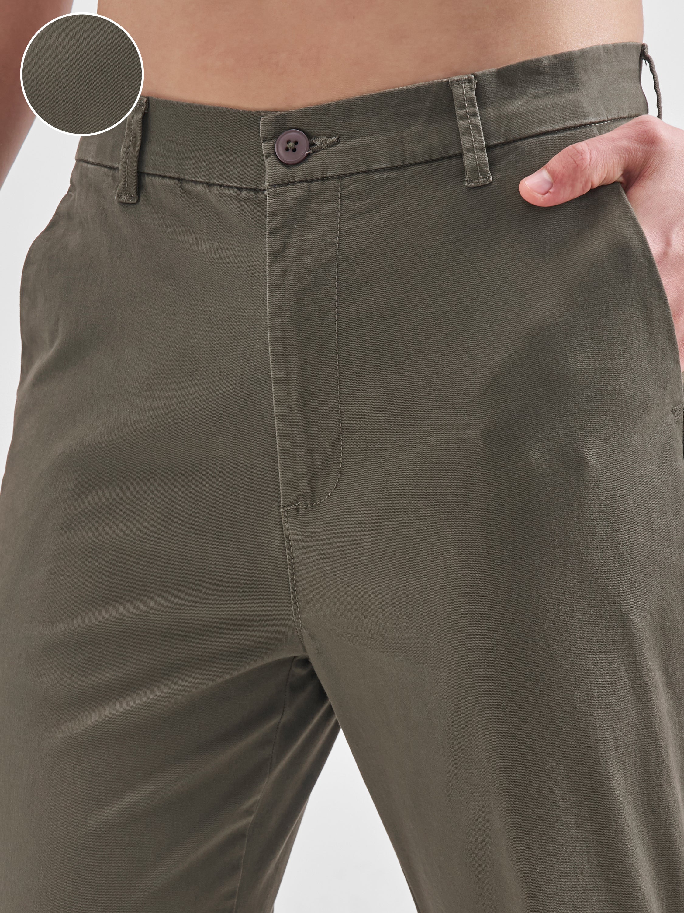 Highlander Men Grey Slim Fit Solid Regular Trouser - Grey - Image 5