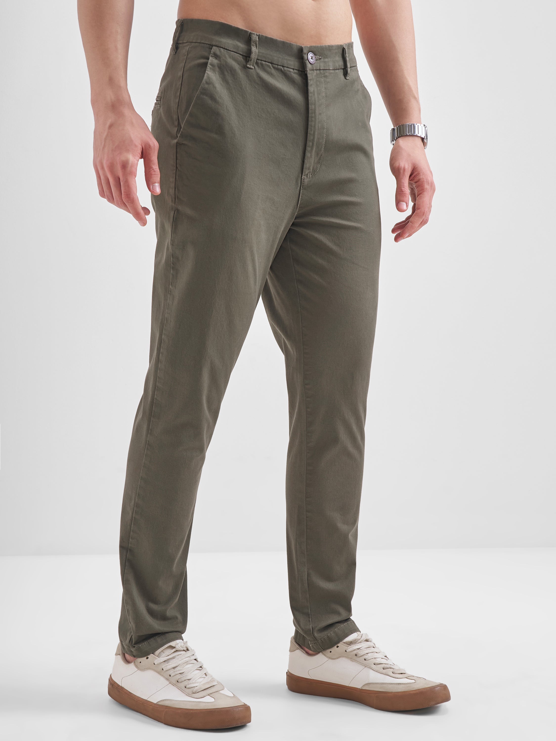 Highlander Men Grey Slim Fit Solid Regular Trouser - Grey - Image 6