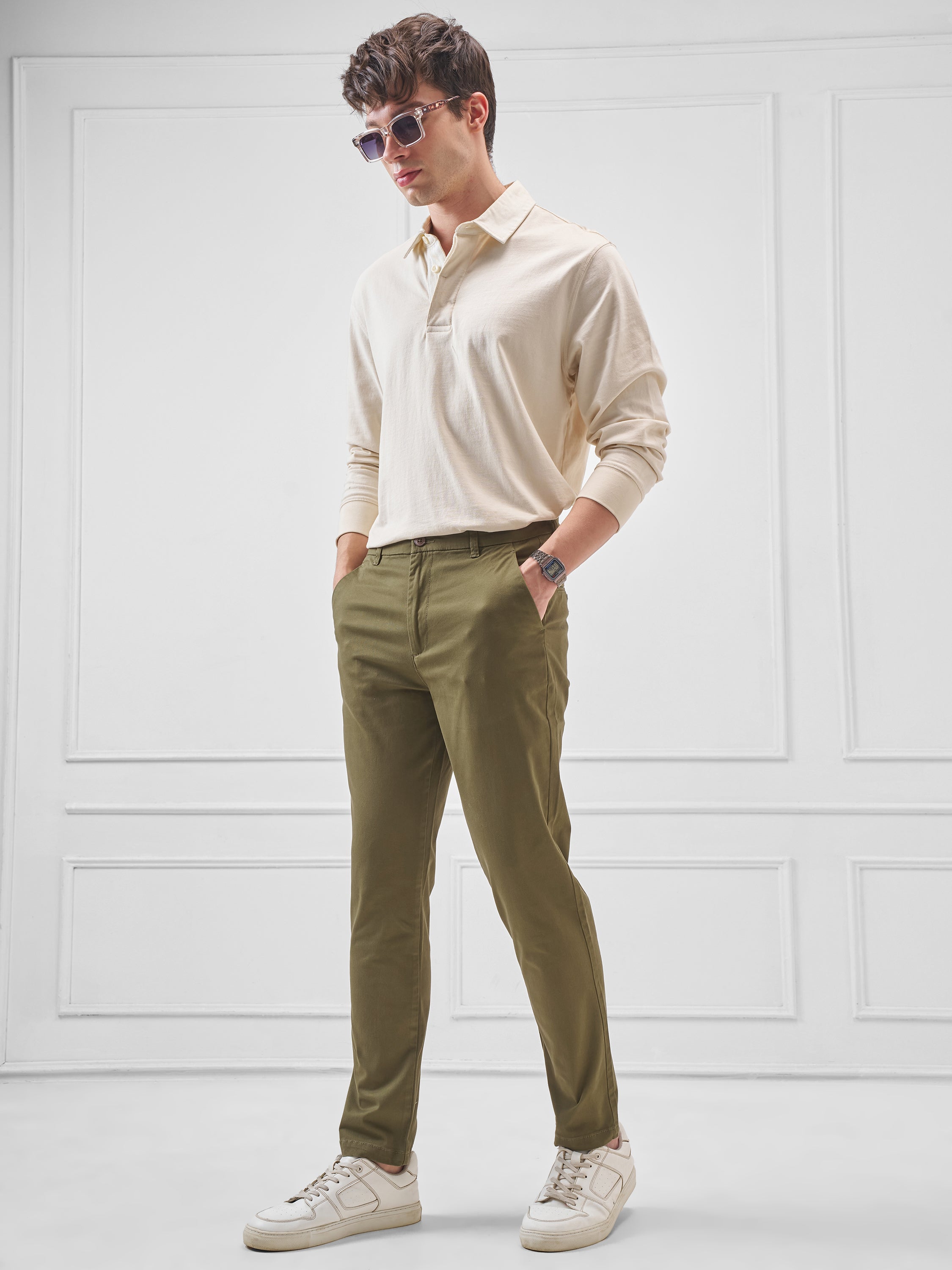 Highlander Men Green Slim Fit Solid Regular Trouser - Green - Image 2