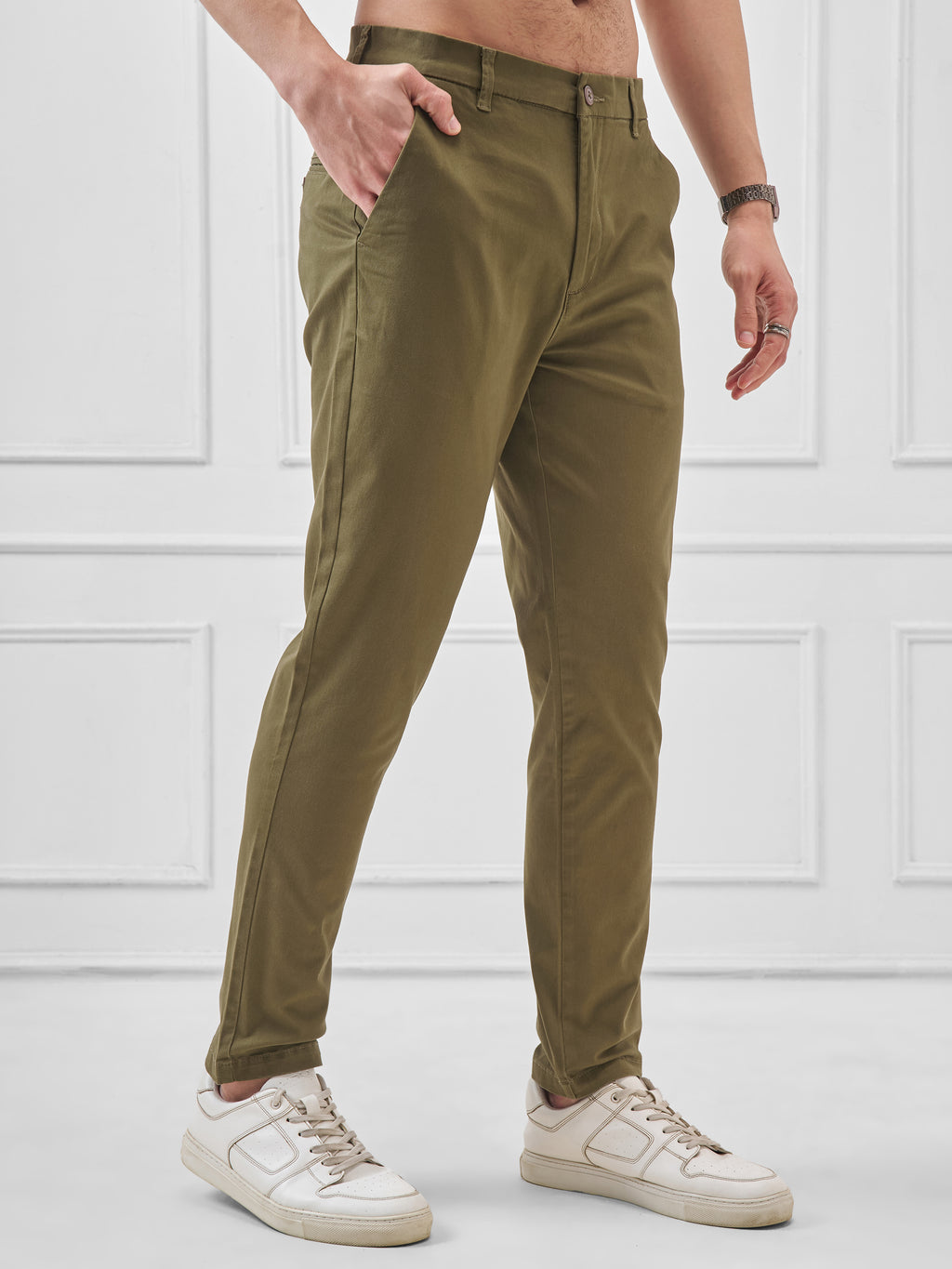 Highlander Men Green Slim Fit Solid Regular Trouser - Green - Image 6