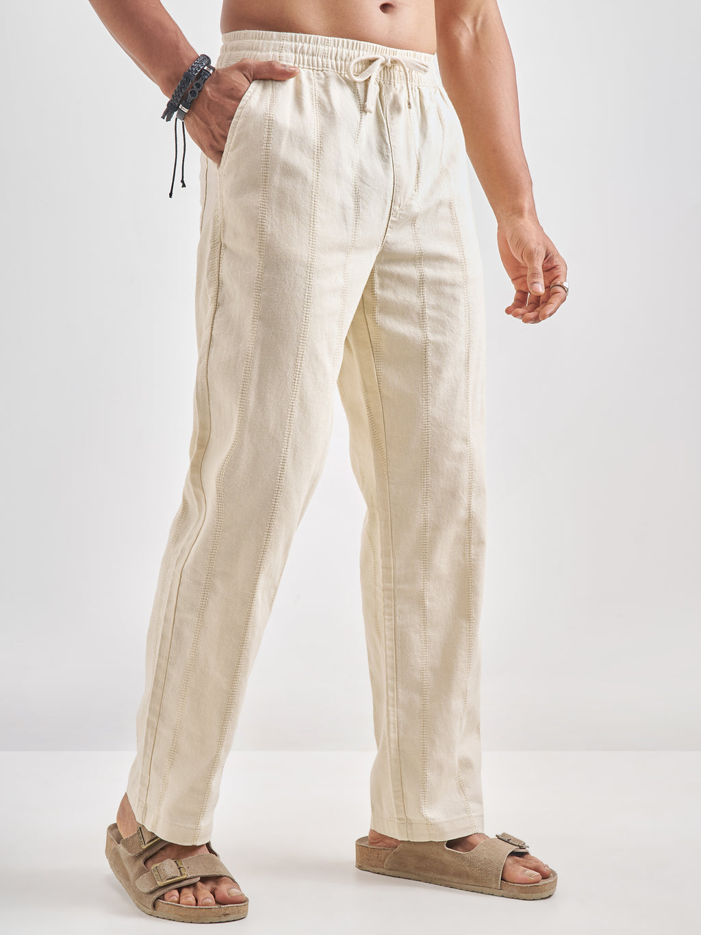 Highlander Men Off White Relaxed Fit Solid Regular Trouser - Off White - Image 6