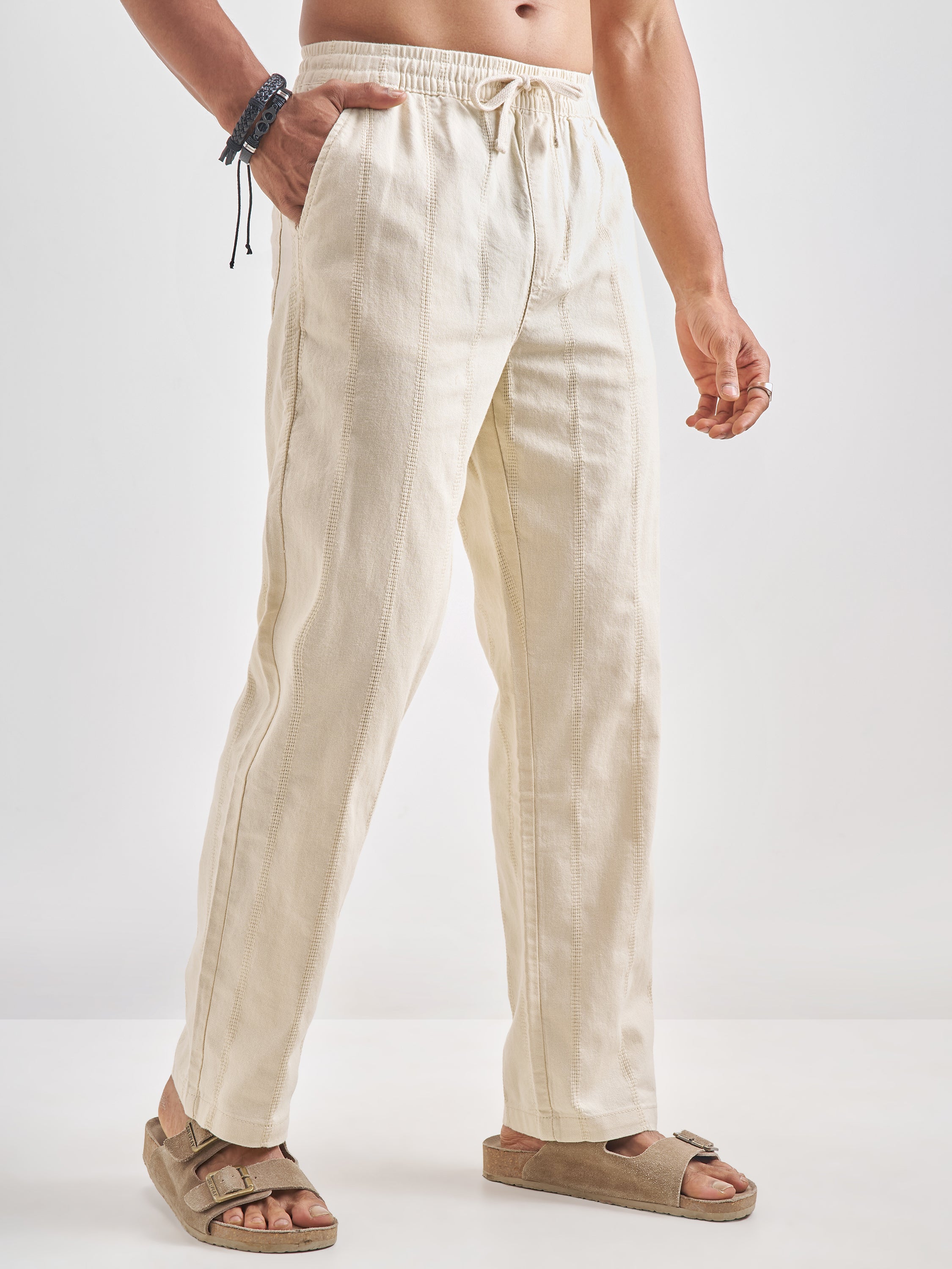 Highlander Men Off White Relaxed Fit Solid Regular Trouser - Off White - Image 6