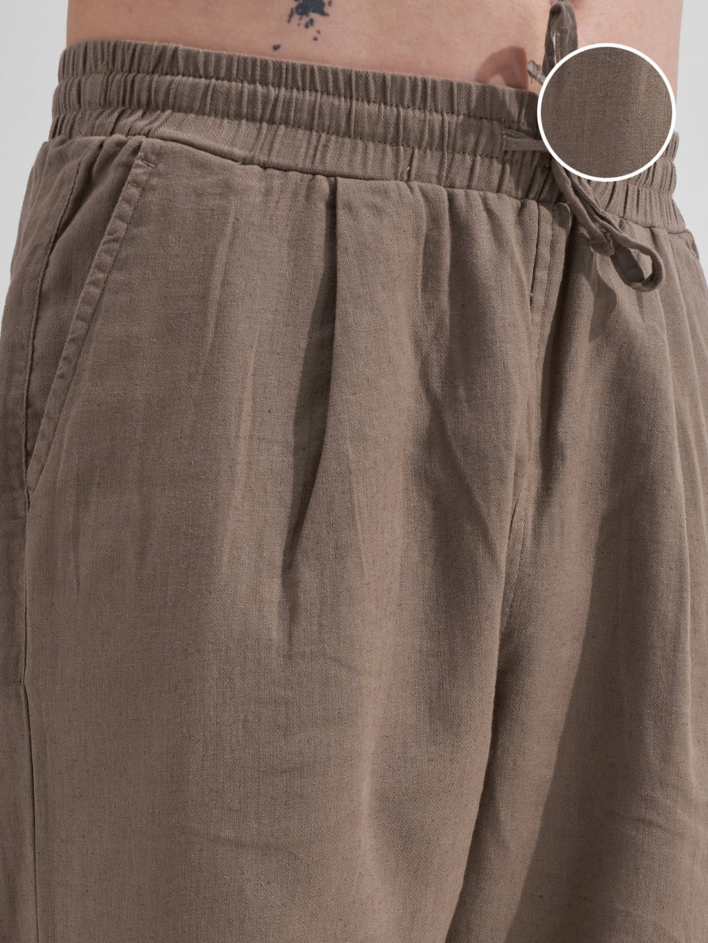 Highlander Men Tan Relaxed Fit Solid Regular Trouser