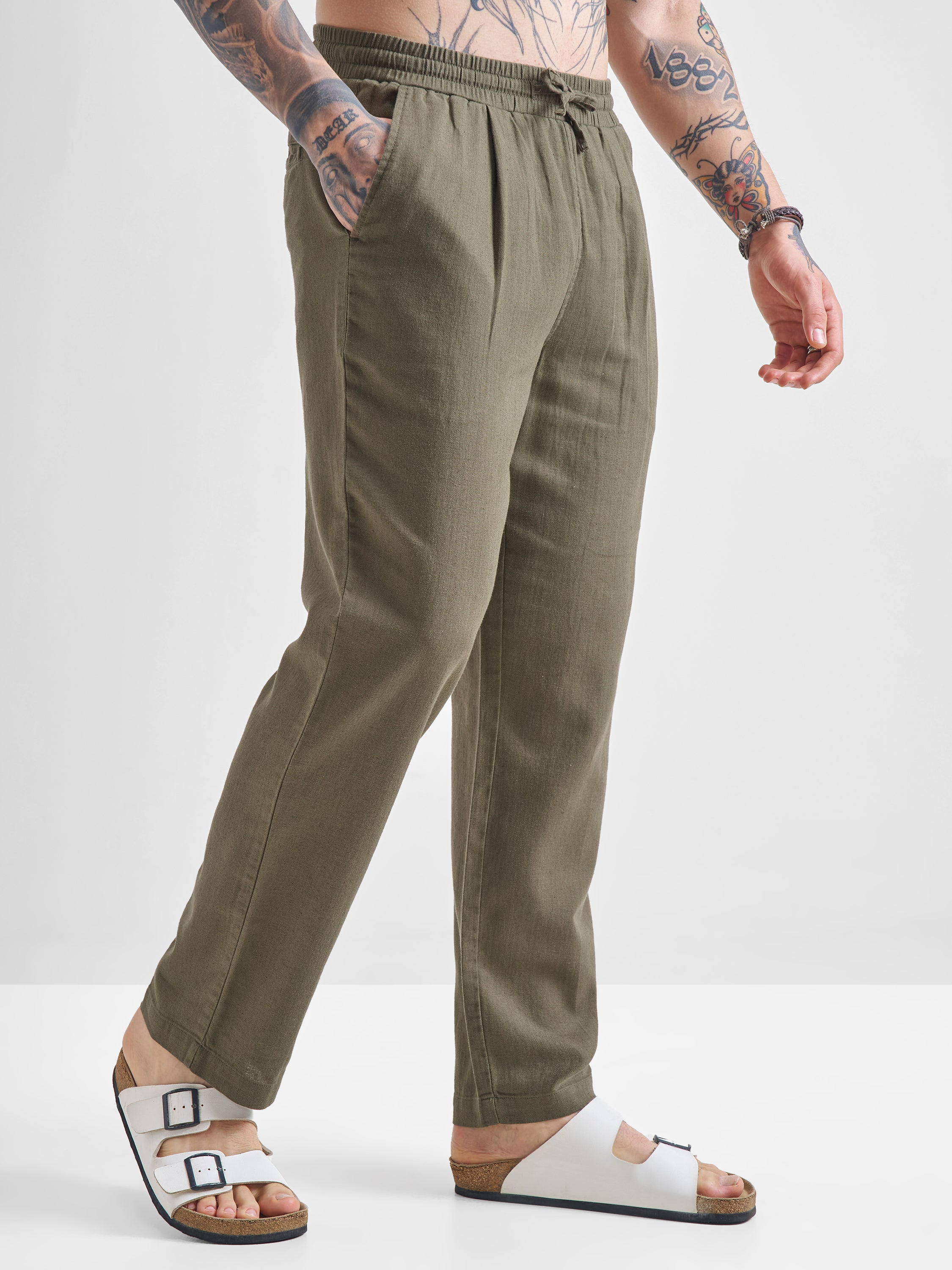 Highlander Men Olive Relaxed Fit Solid Casual Trouser - Olive - Image 6